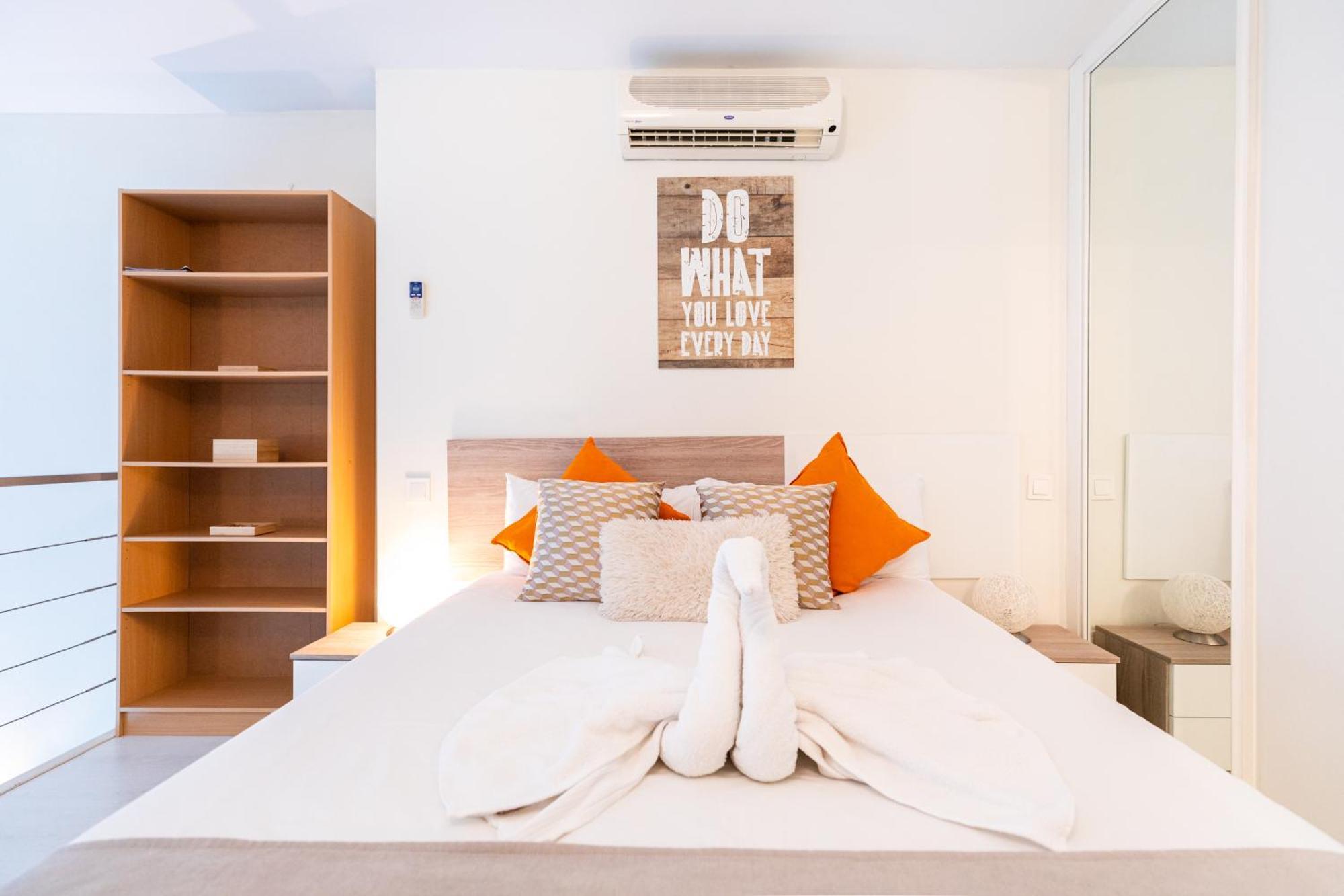 Oshun Sanchinarro Apartamento *