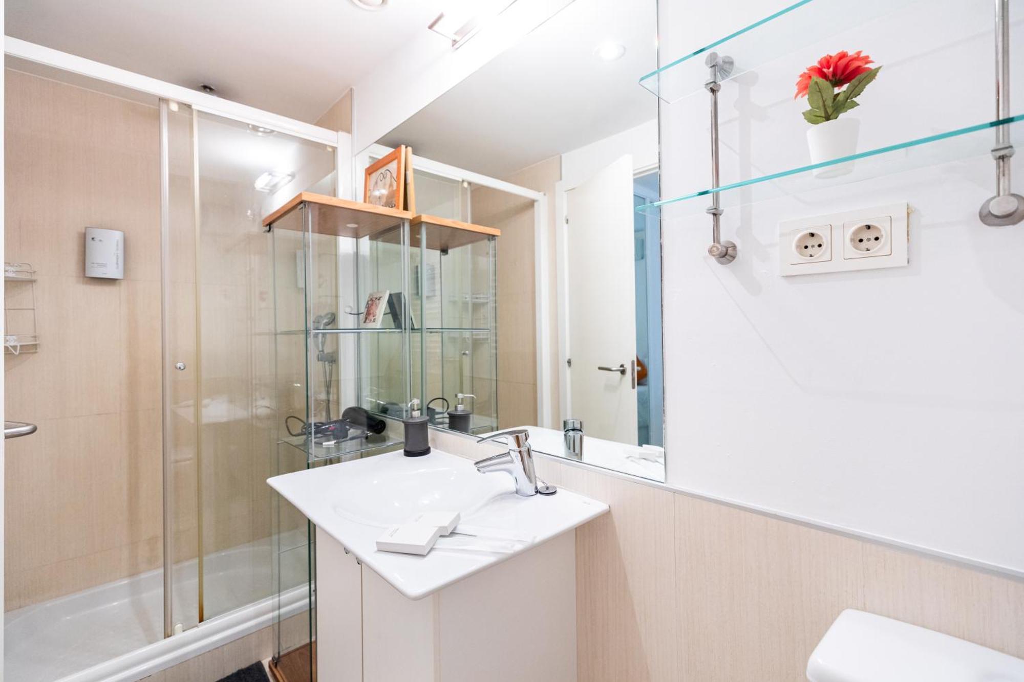Apartamento Oshun Sanchinarro Madrid