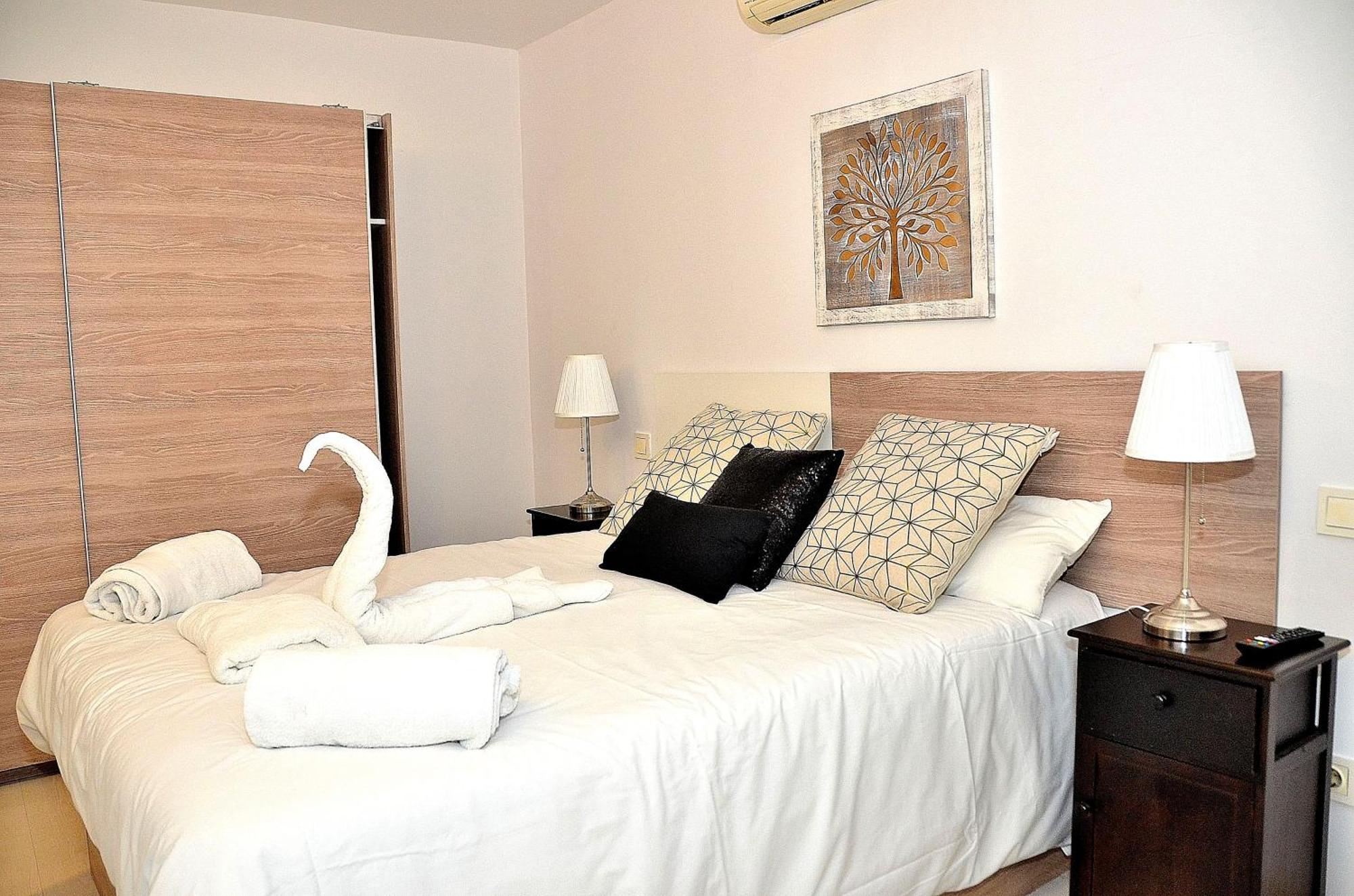 Oshun Sanchinarro Apartamento *