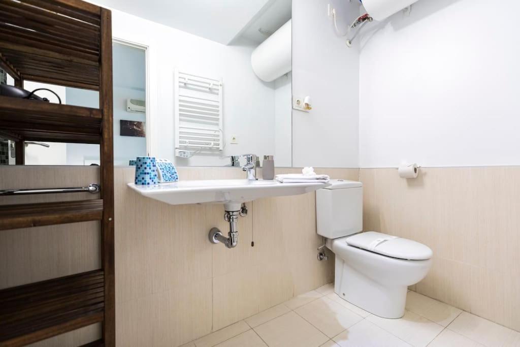 Apartamento Oshun Sanchinarro Ii Madrid