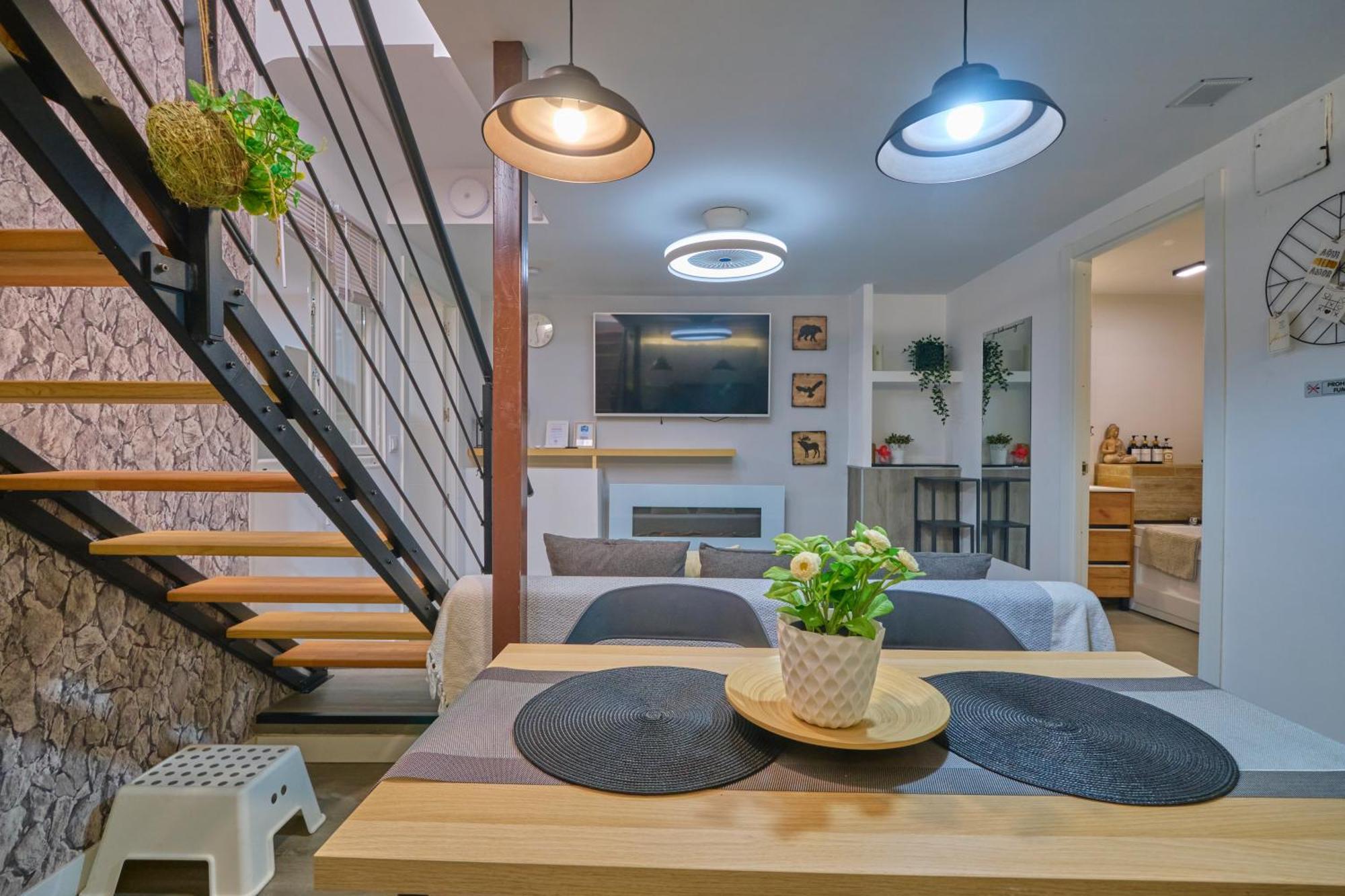 Centricos Con Jacuzzi Y Netflix Apartamento *