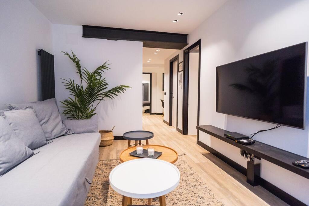 Amazing 2bd 2bth By Madrid4you Apartamento *