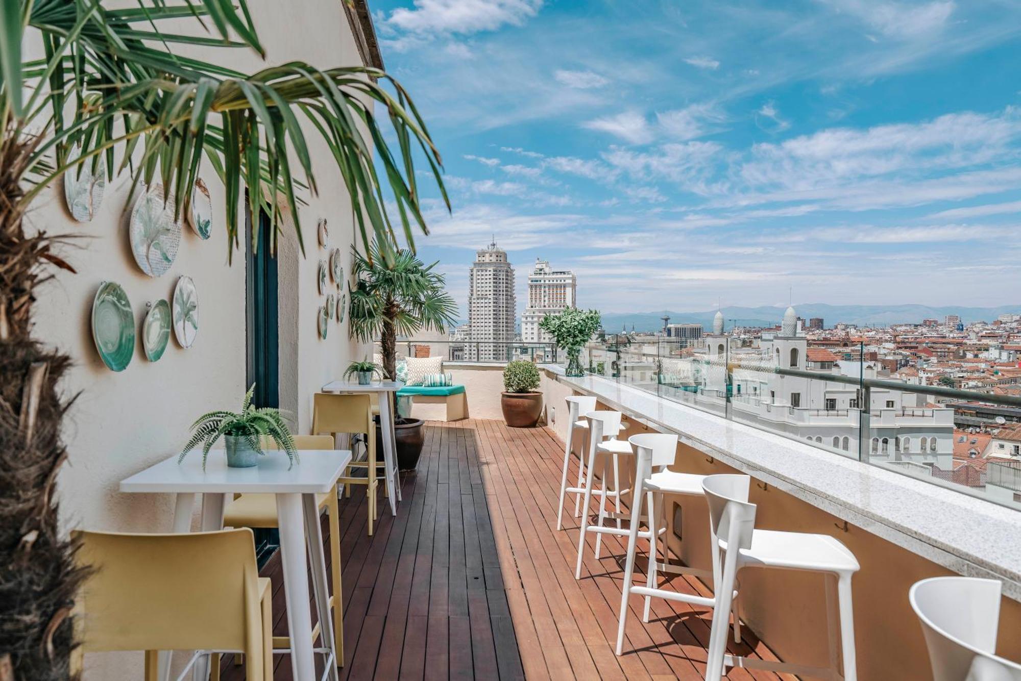 Vincci Capitol Hotel 4*