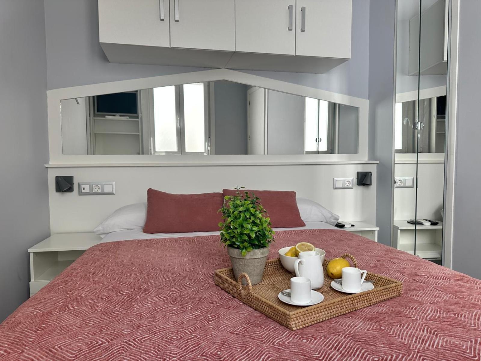 Apartamento Piso Centro 5 Min Andando Gran Via Madrid