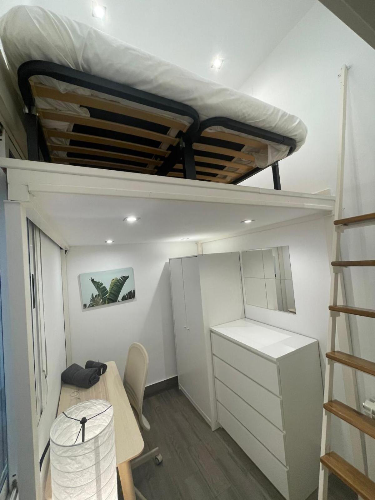 Apartamento En Pleno Centro De *