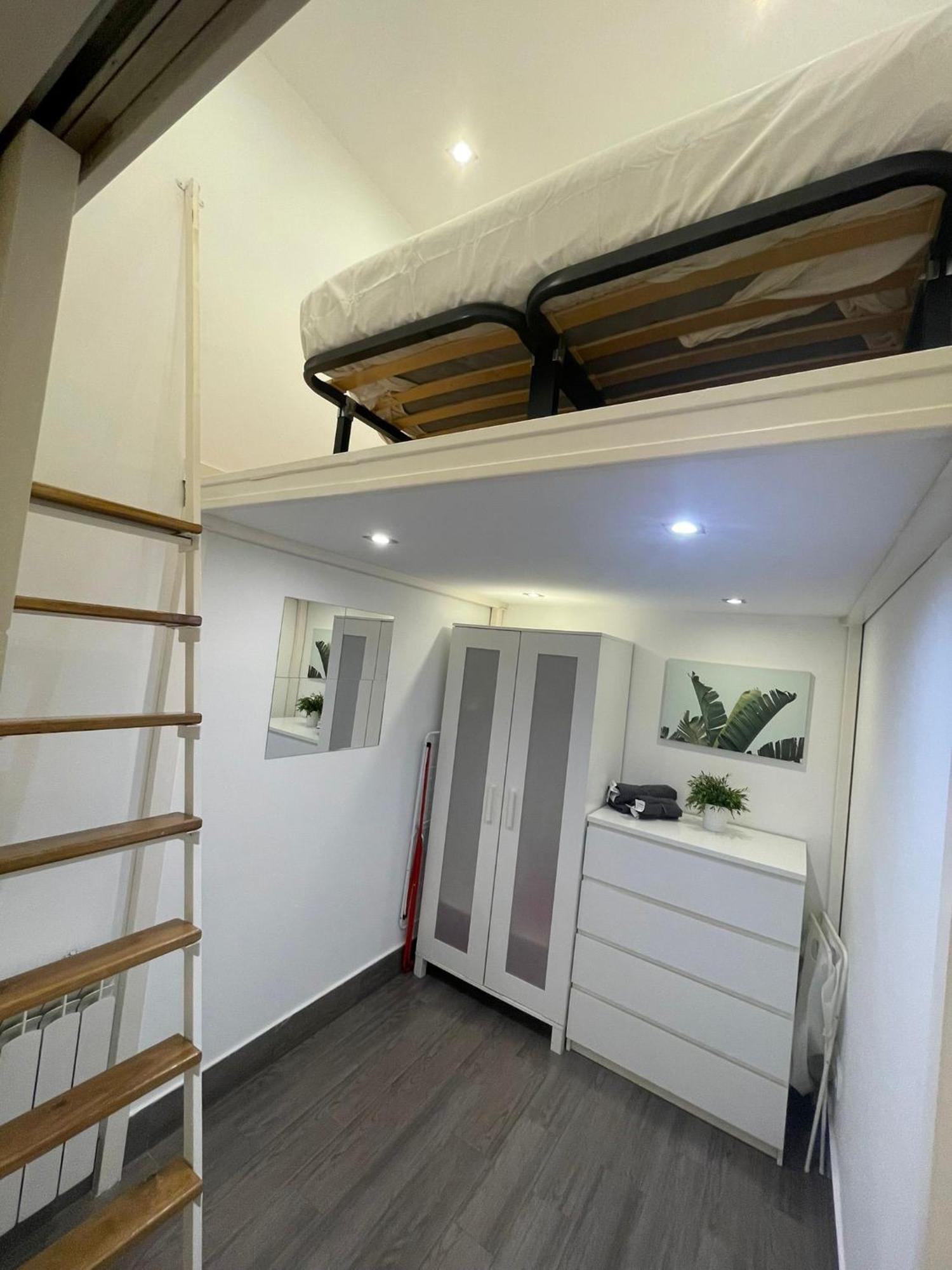 En Pleno Centro De Apartamento Madrid