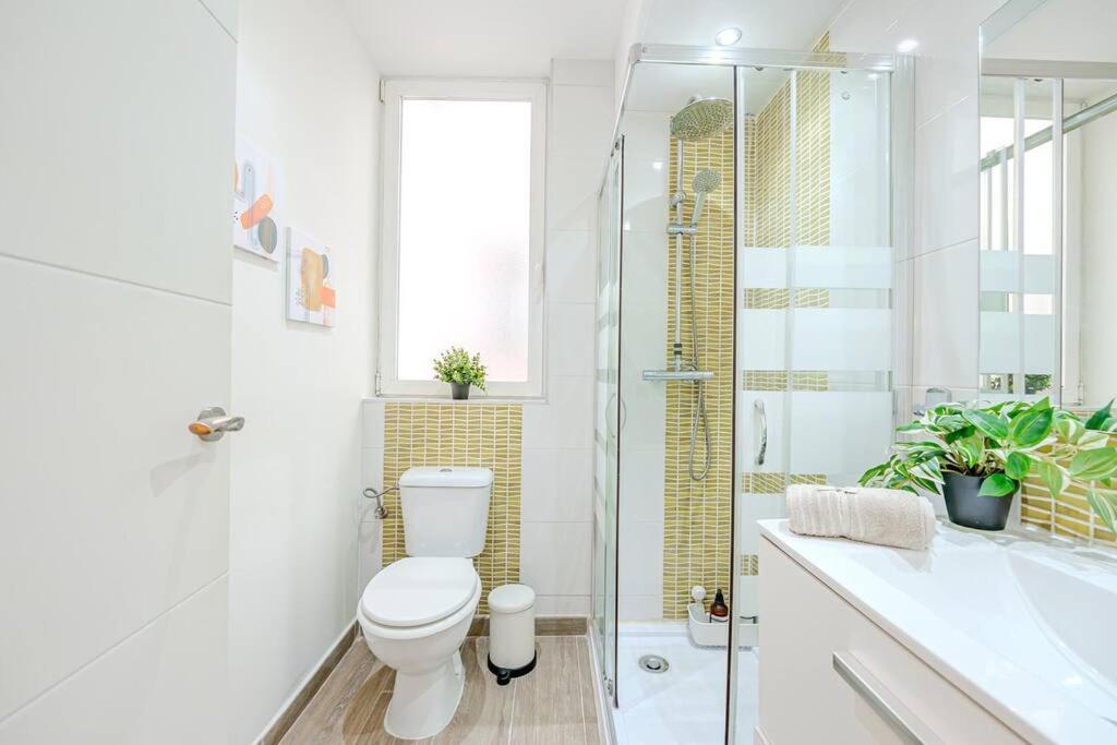 Terraza & Confort En Ubicacion Inmejorable! Apartamento *