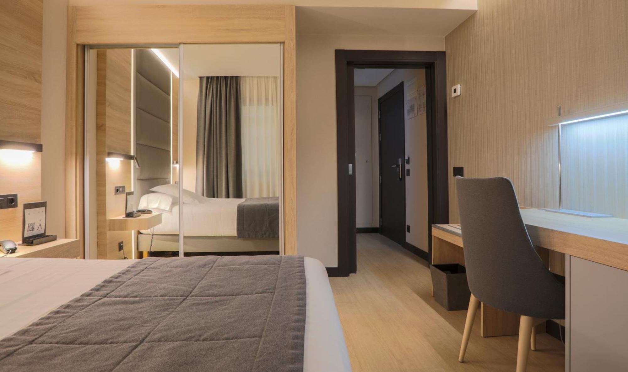 Liabeny Hotel