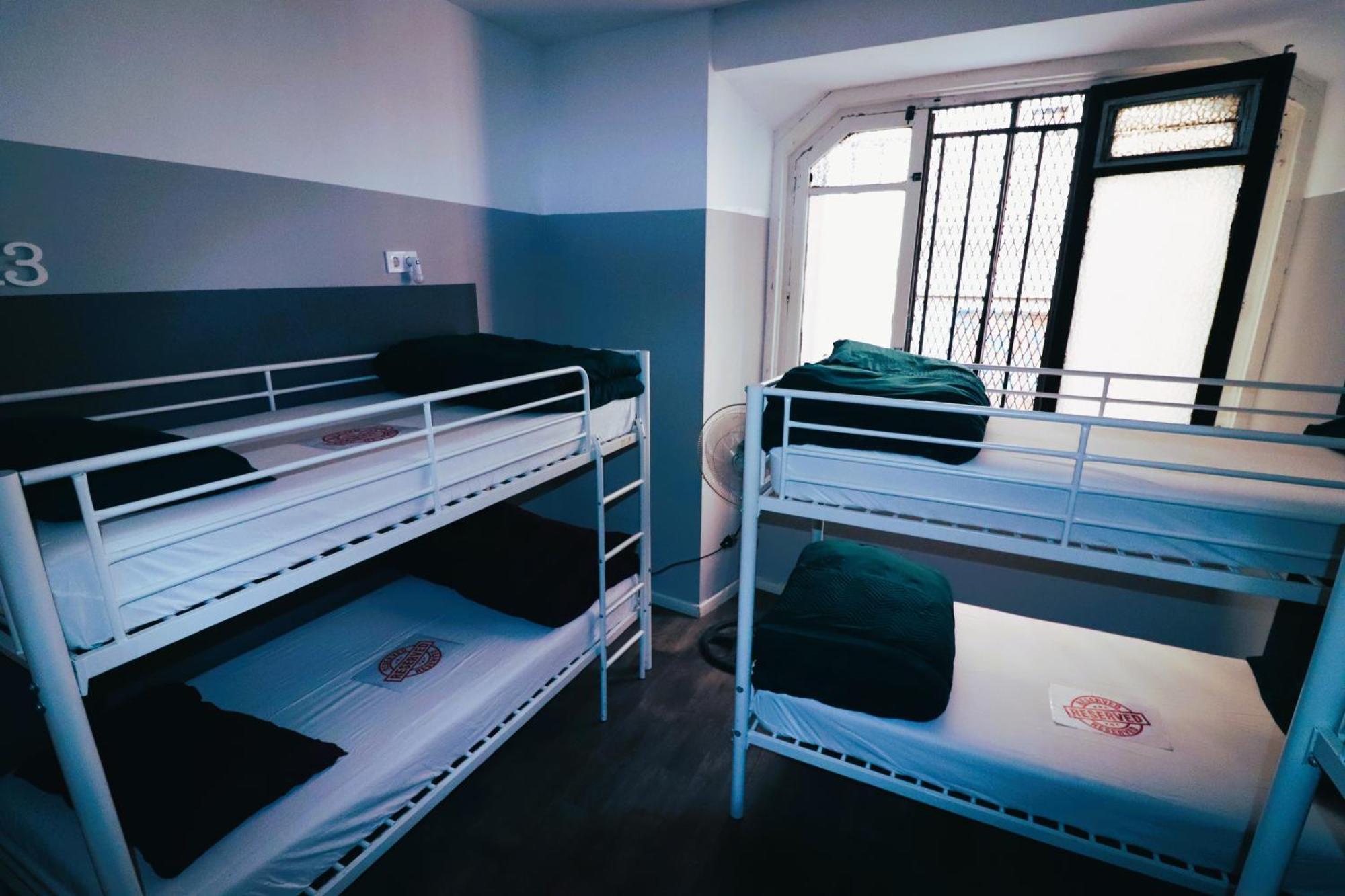 Hostal Downtown
