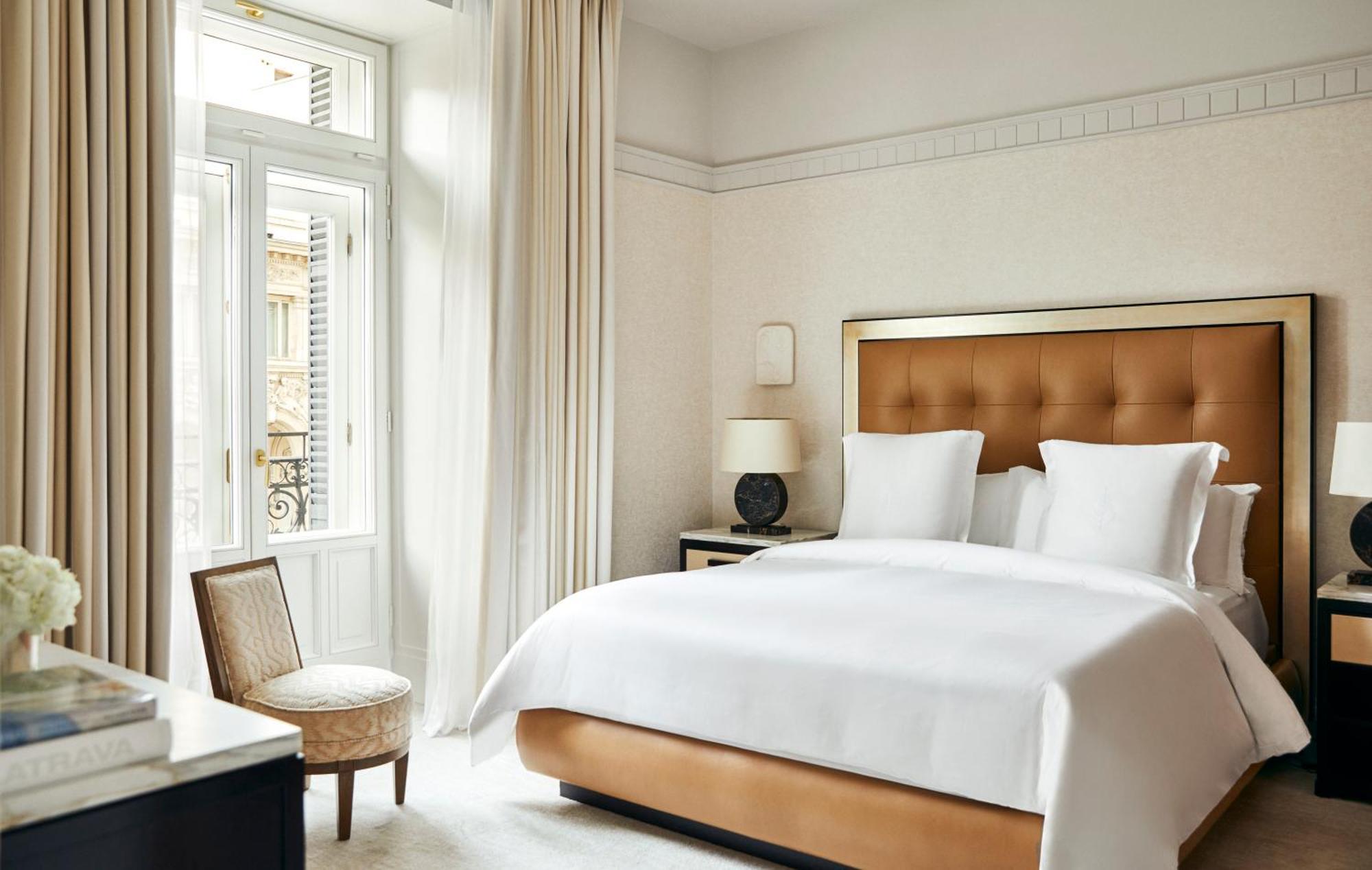 Four Seasons 5*