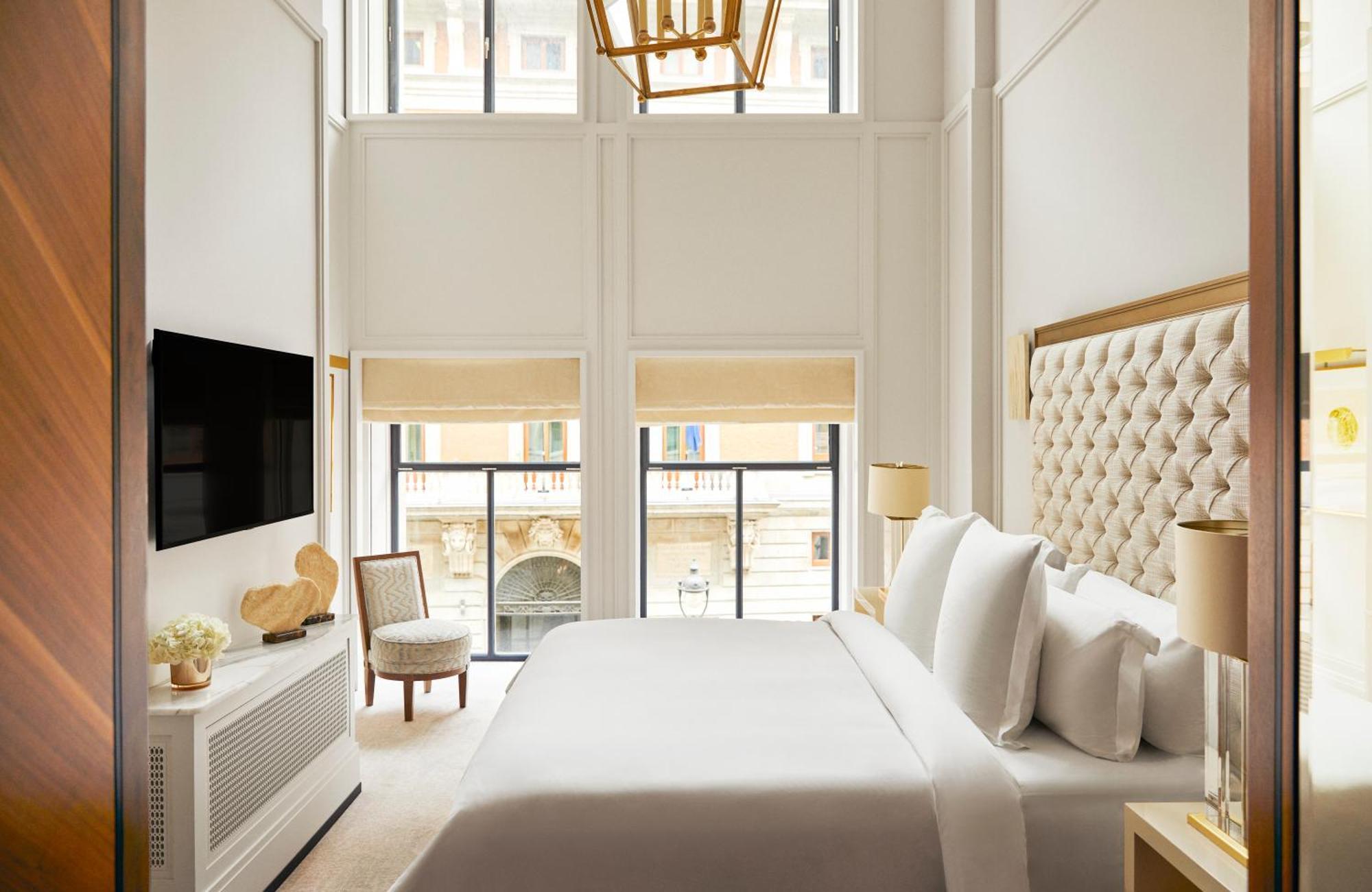 Hotel Four Seasons 5*