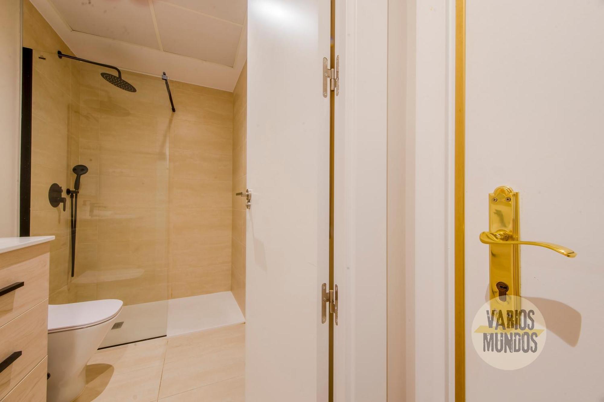 Centrico 7pax En Anton Martin-centro E2 * Madrid