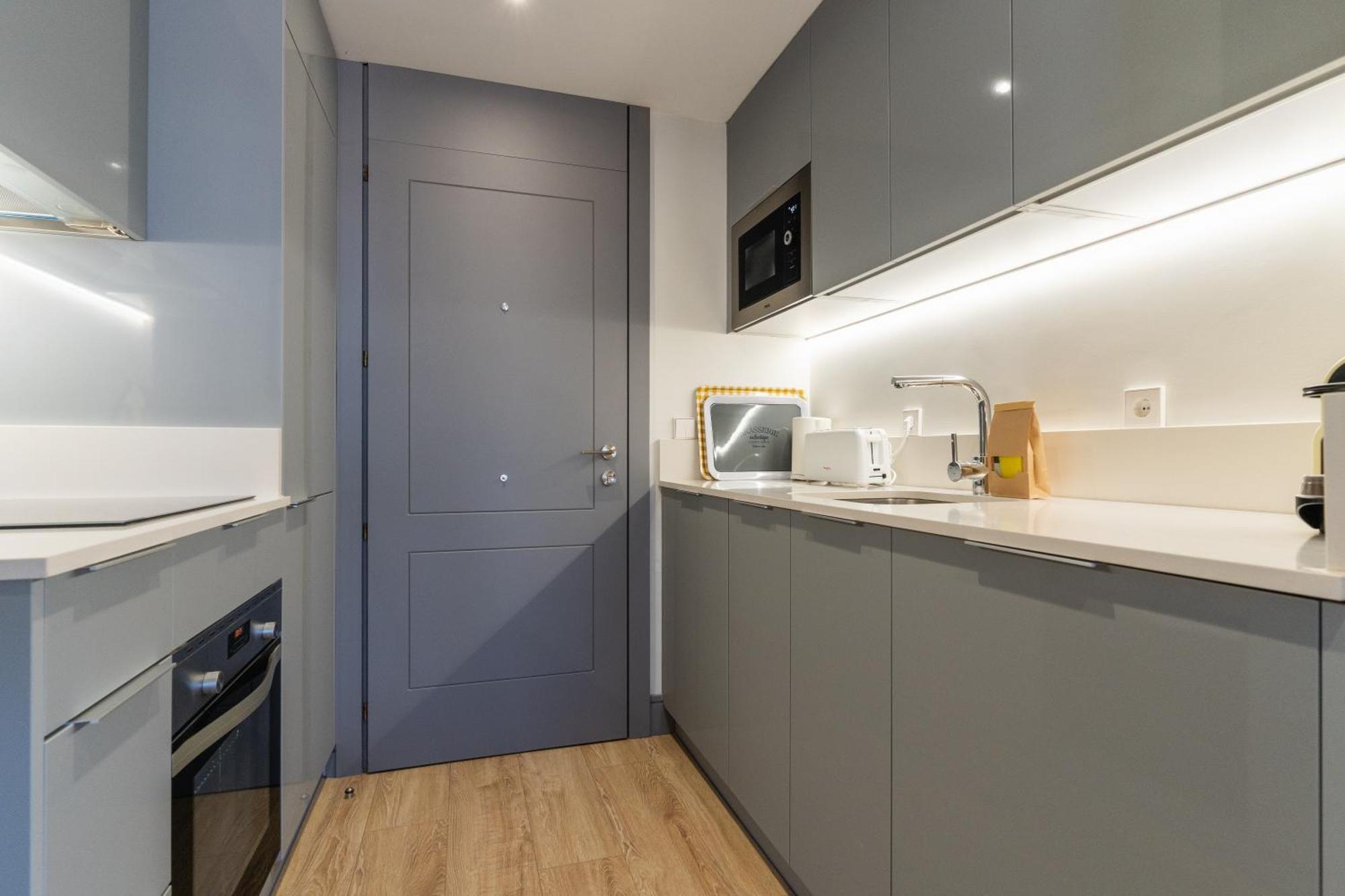Apartamento Modern And Bright-2bedrooms 1bathroom-colon *