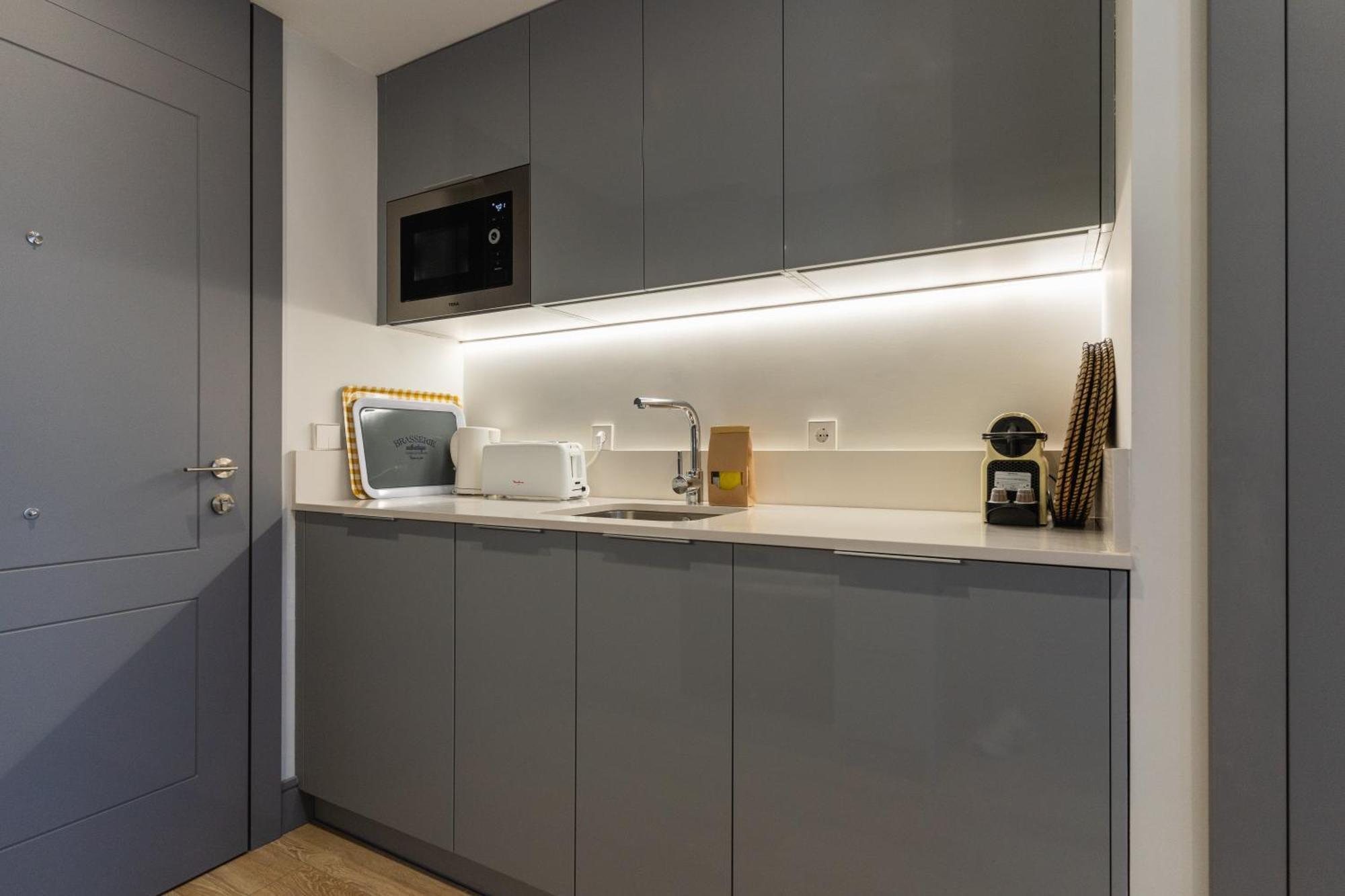 Modern And Bright-2bedrooms 1bathroom-colon * Madrid