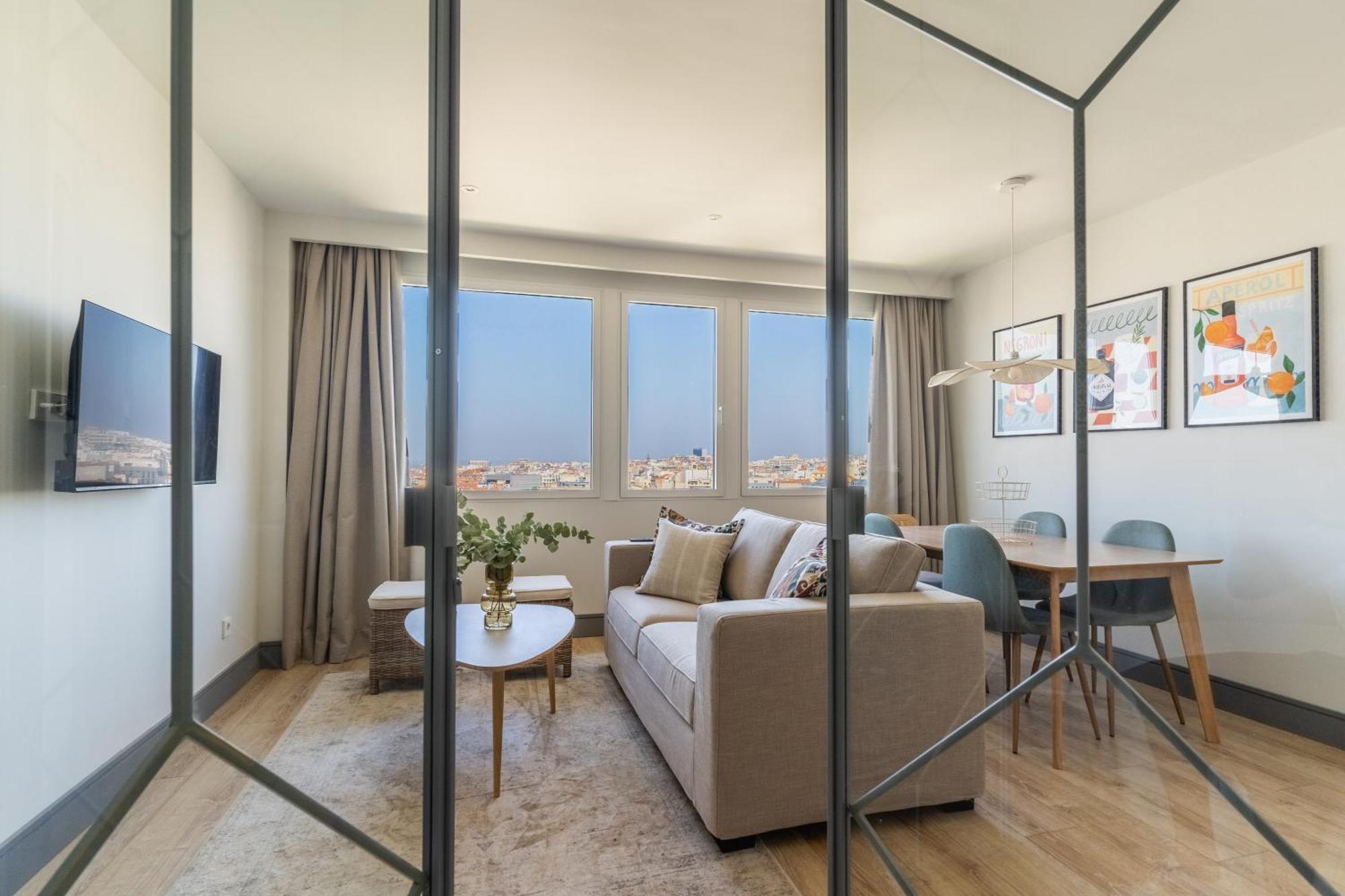 Modern And Bright-2bedrooms 1bathroom-colon Apartamento