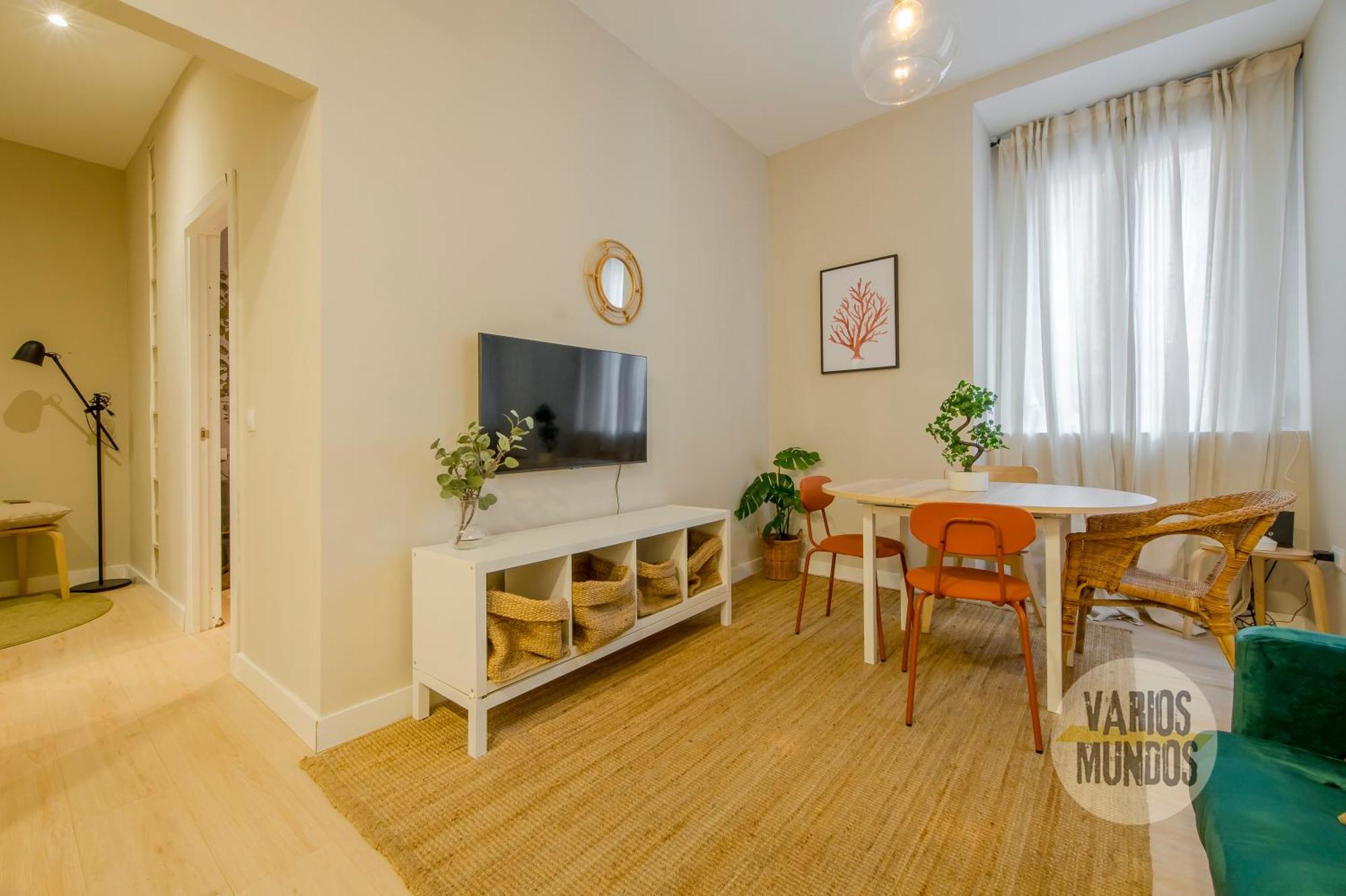 Apartamento Bajo Duplex 7pax A 5 Min De Gran Via-malasana Madrid