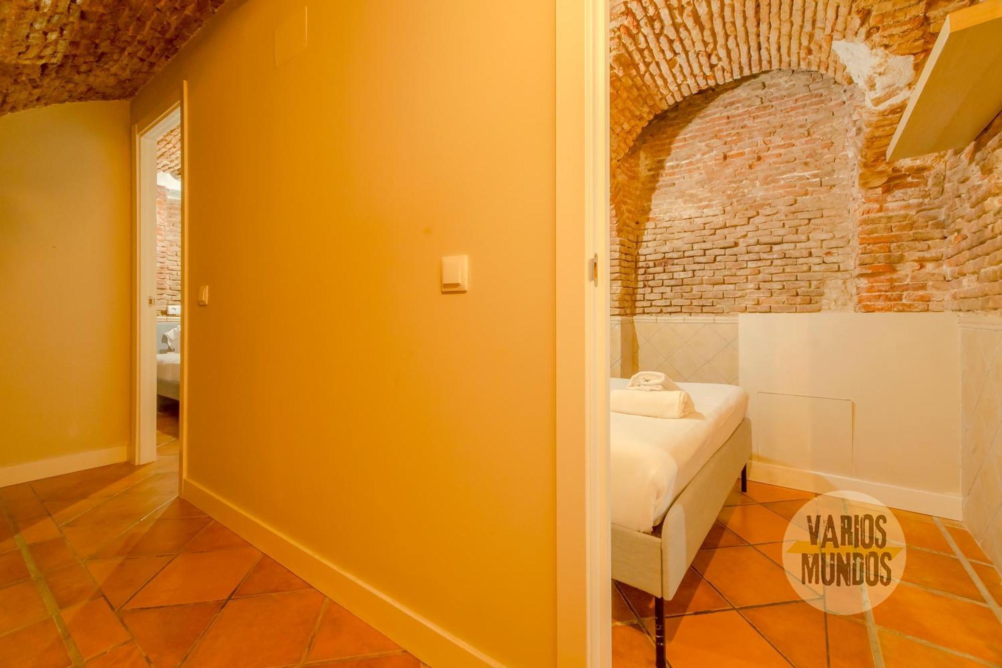 Apartamento Bajo Duplex 7pax A 5 Min De Gran Via-malasana Madrid