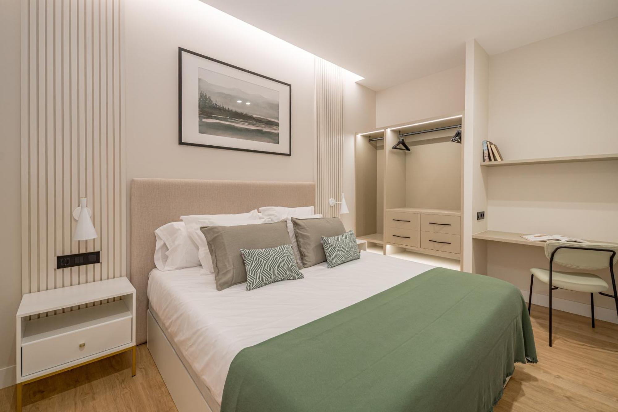 Apartamento Centro Xxi Calle Principe 3br 3bh Madrid