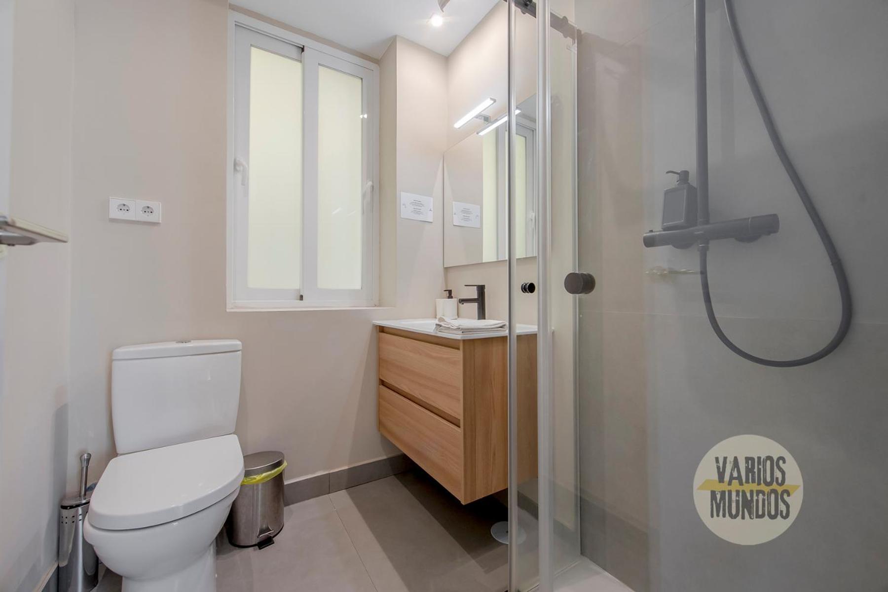 Apartamento Agradable Piso De 3hab En El Rastro-centro De *