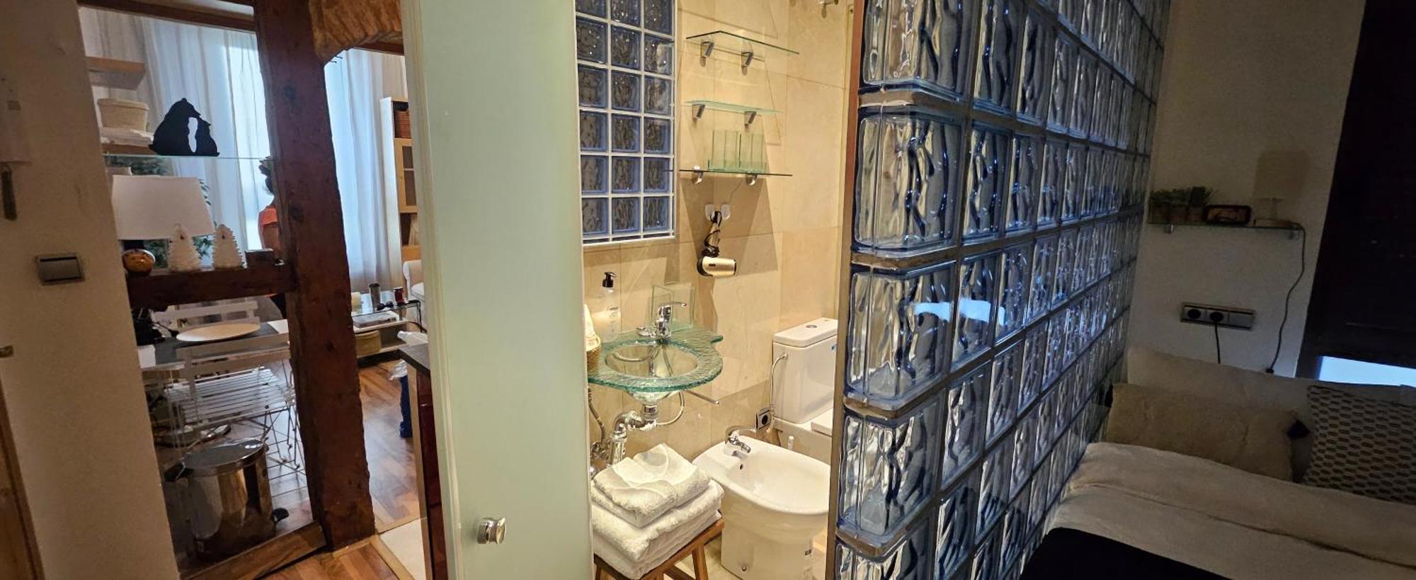 Apartamento Pequeno En El Centro De Madrid