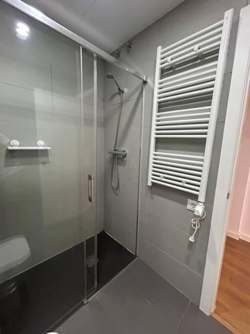 Myhousespain - Piso Con Parking Y Terraza En Apartamento *