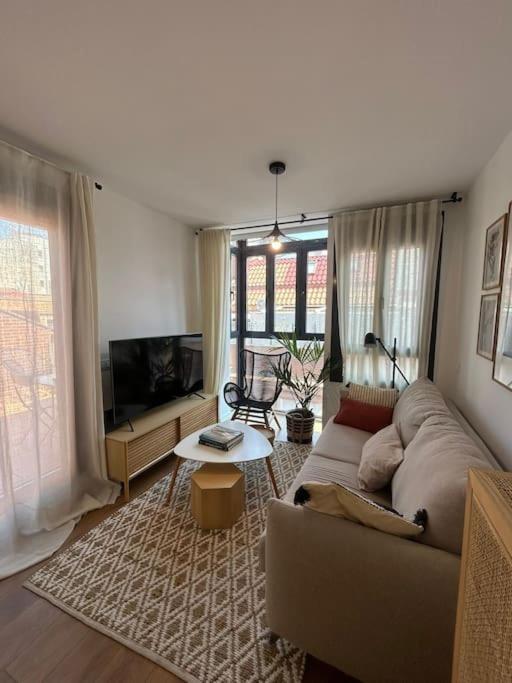 Myhousespain - Piso Con Parking Y Terraza En * Madrid