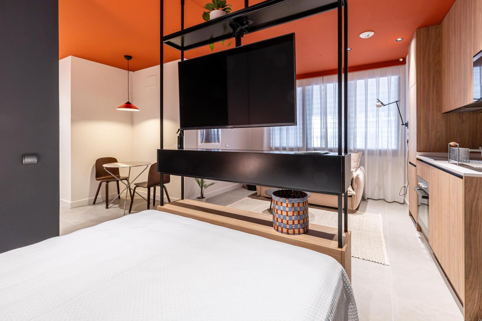 Estudios Arturo Soria By Rent Me Apartamento