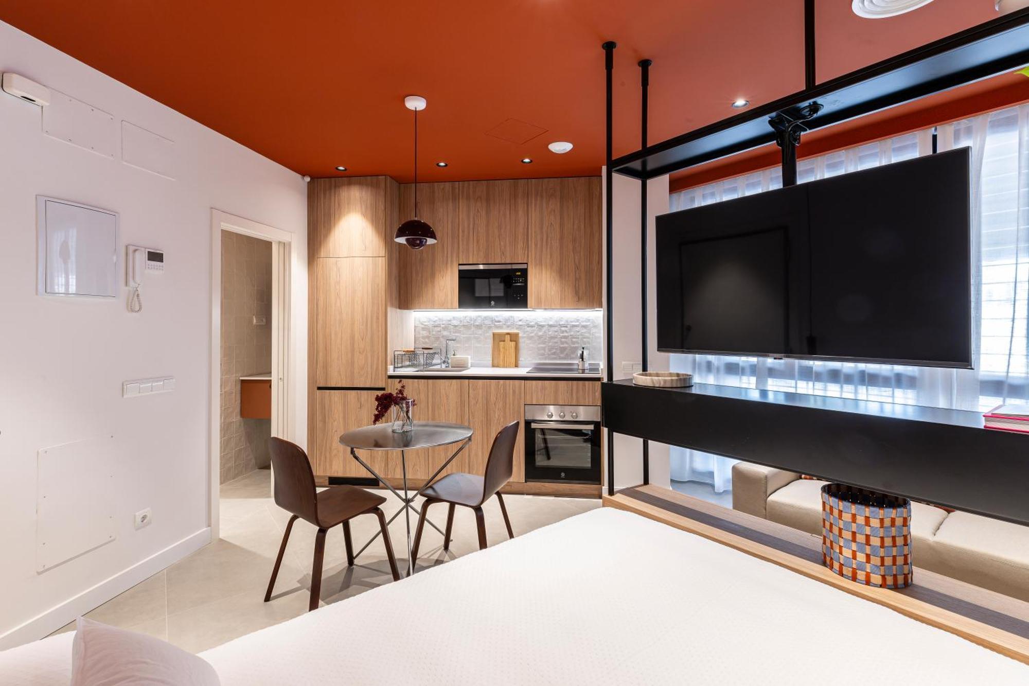 Estudios Arturo Soria By Rent Me Apartamento *