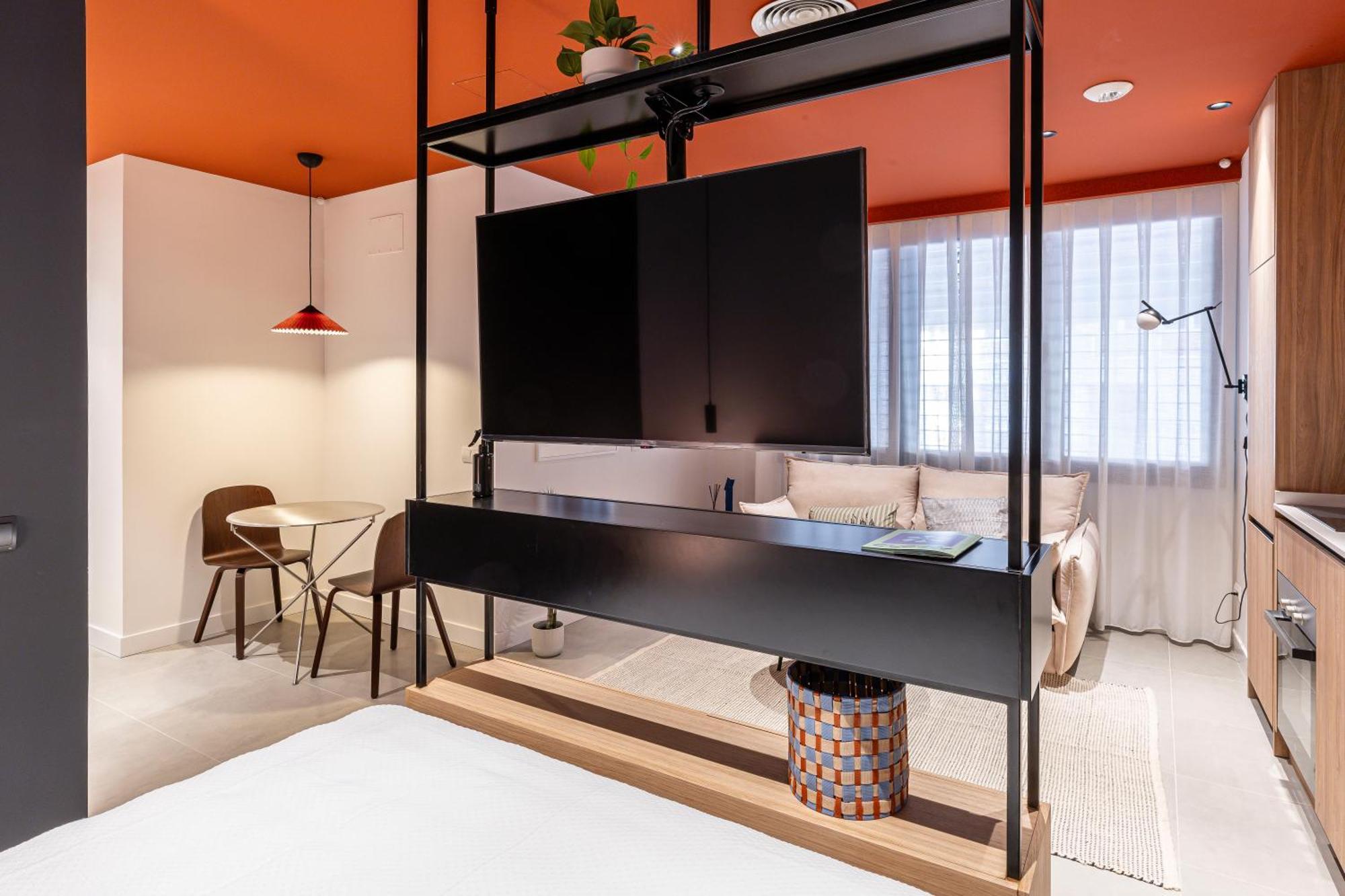 Apartamento Estudios Arturo Soria By Rent Me Madrid