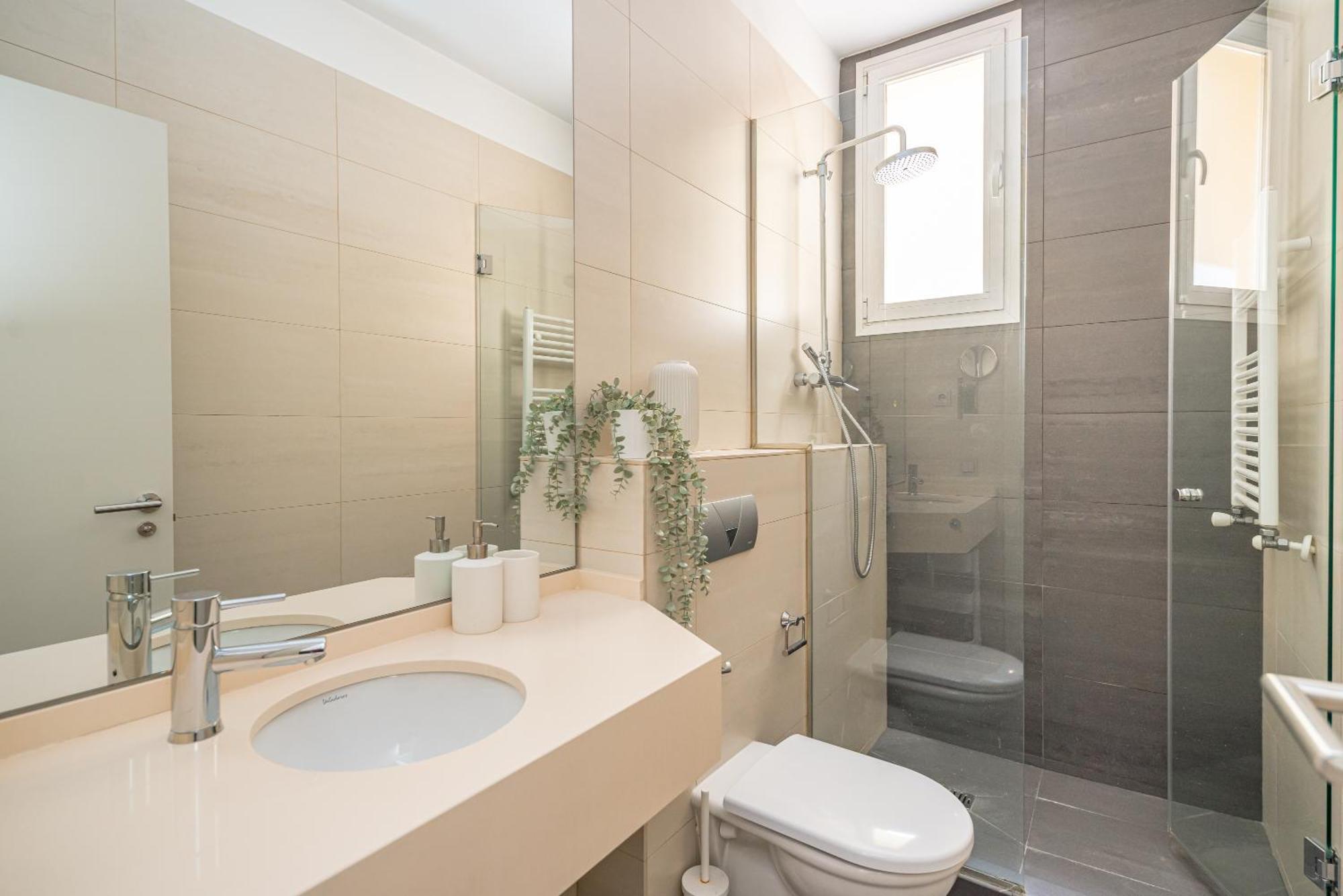 Salamanca Apt Madrid