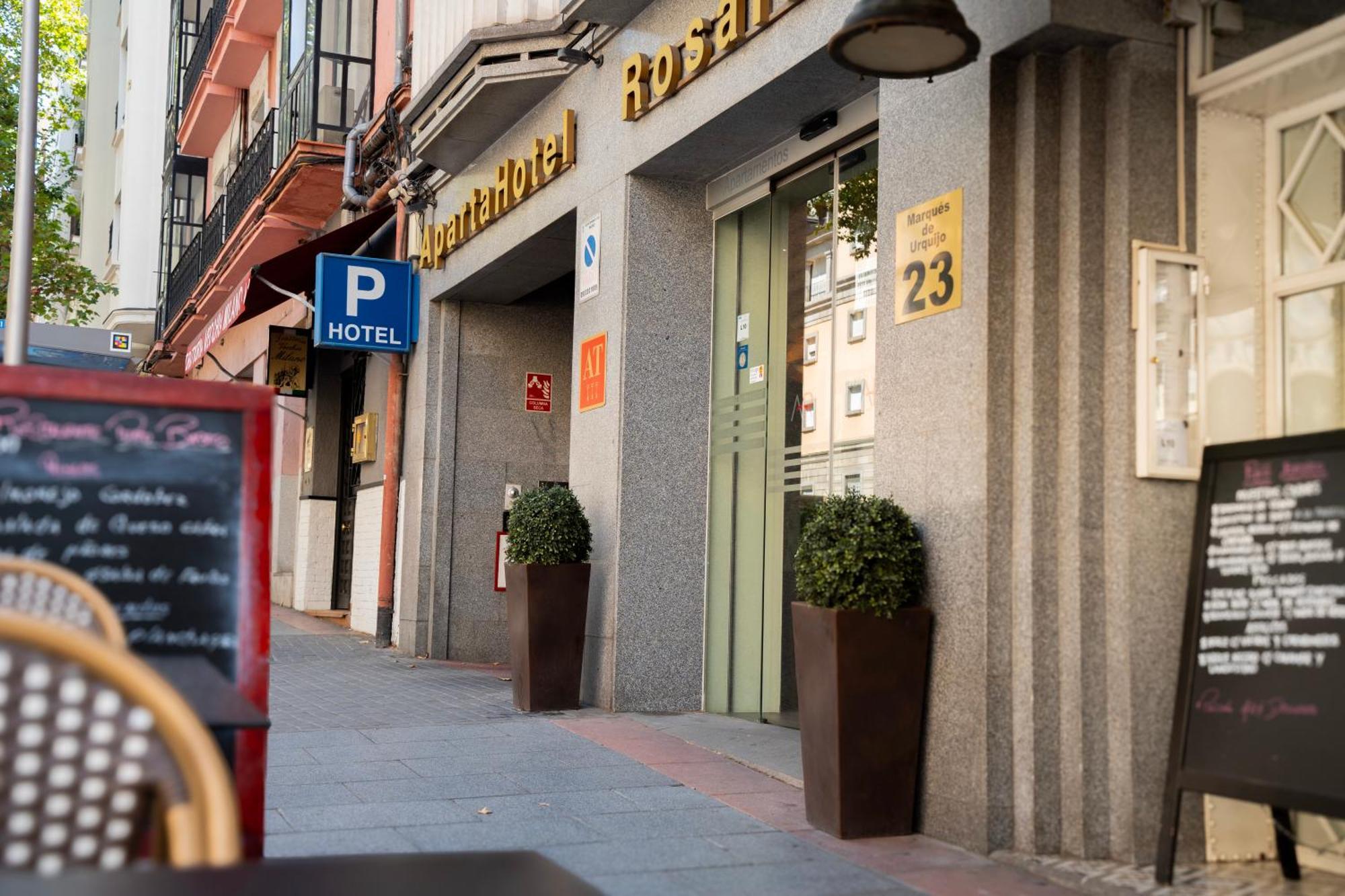 Aparto-hotel Rosales