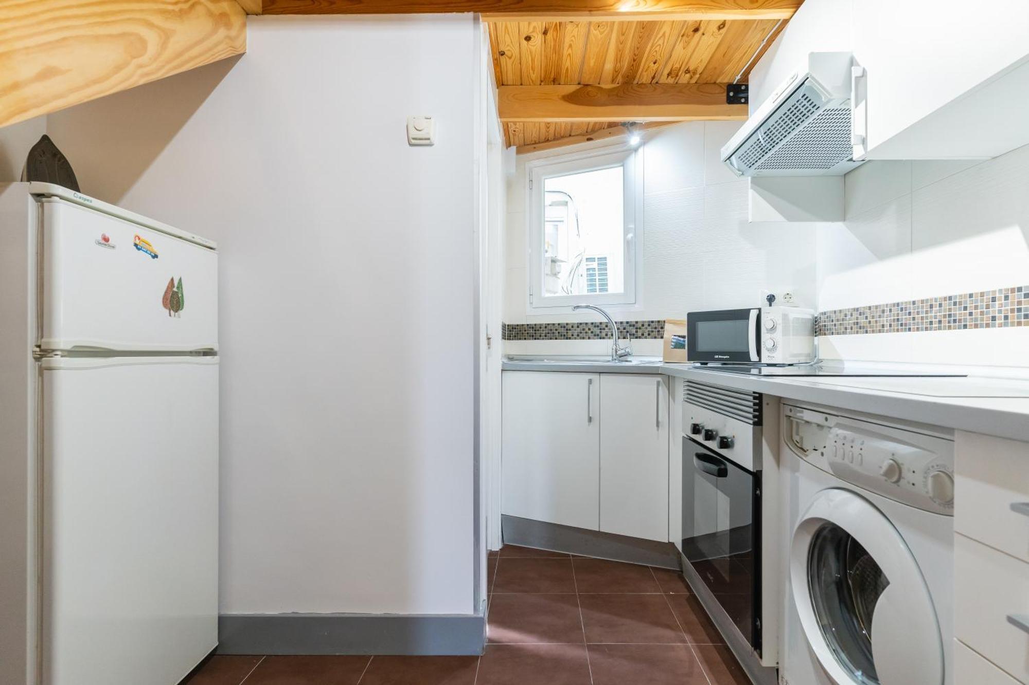 Apartamento 2 Bedrooms 1,5bathrooms Furnished - Sol - Bright & Functional - Mintystay Madrid