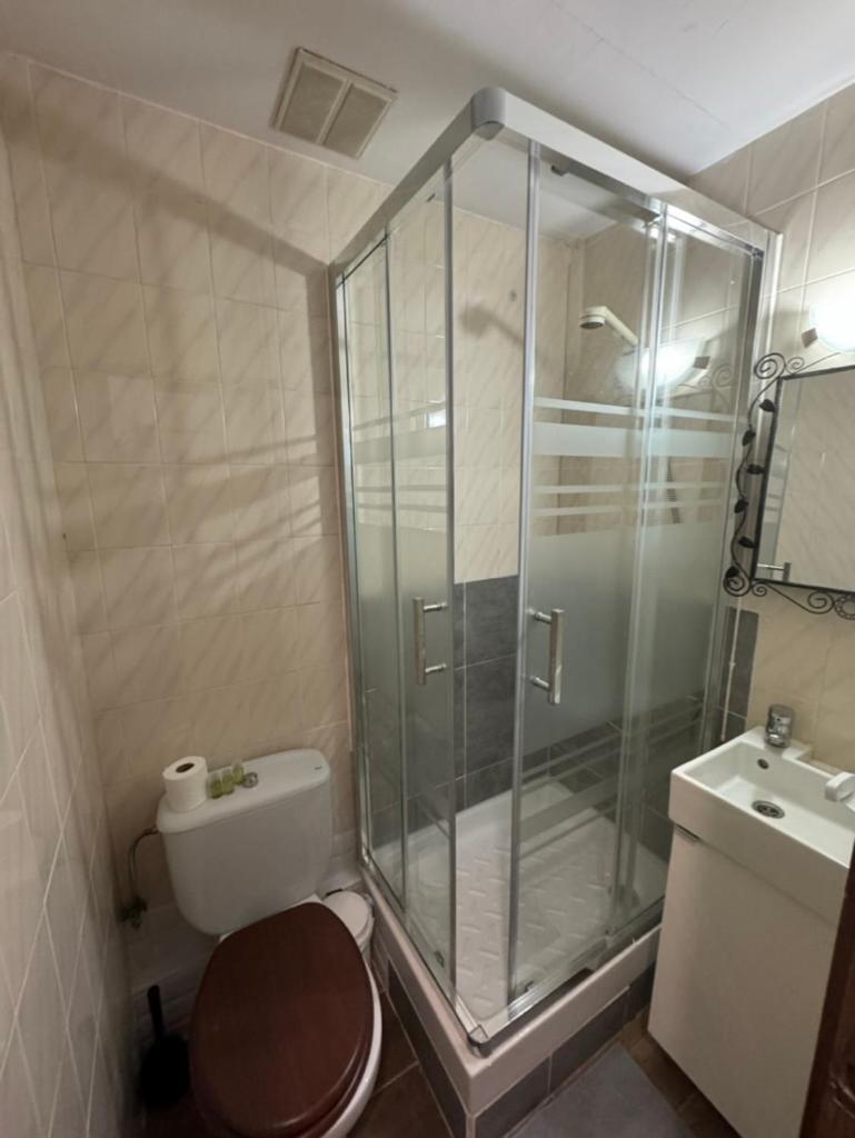 Residencia De Estudiantes Rosales Apartamento *