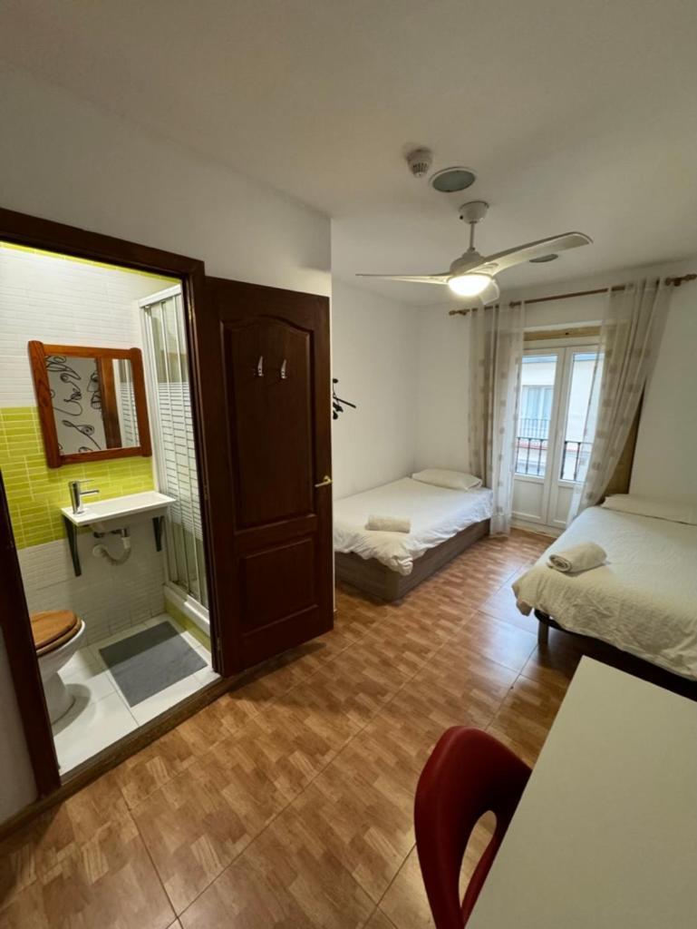Apartamento Residencia De Estudiantes Rosales *