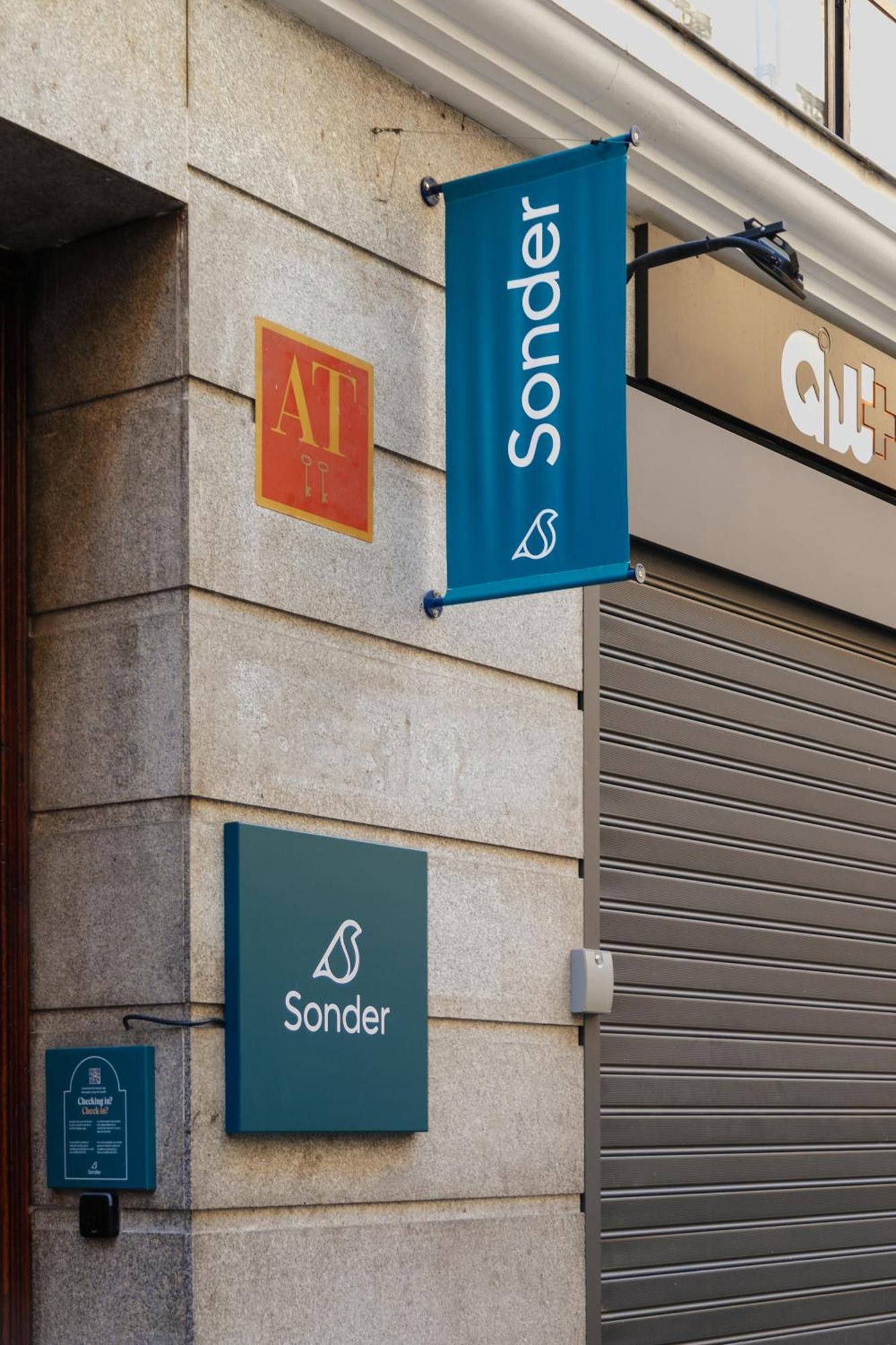 Sonder Santa Ana Apartahotel