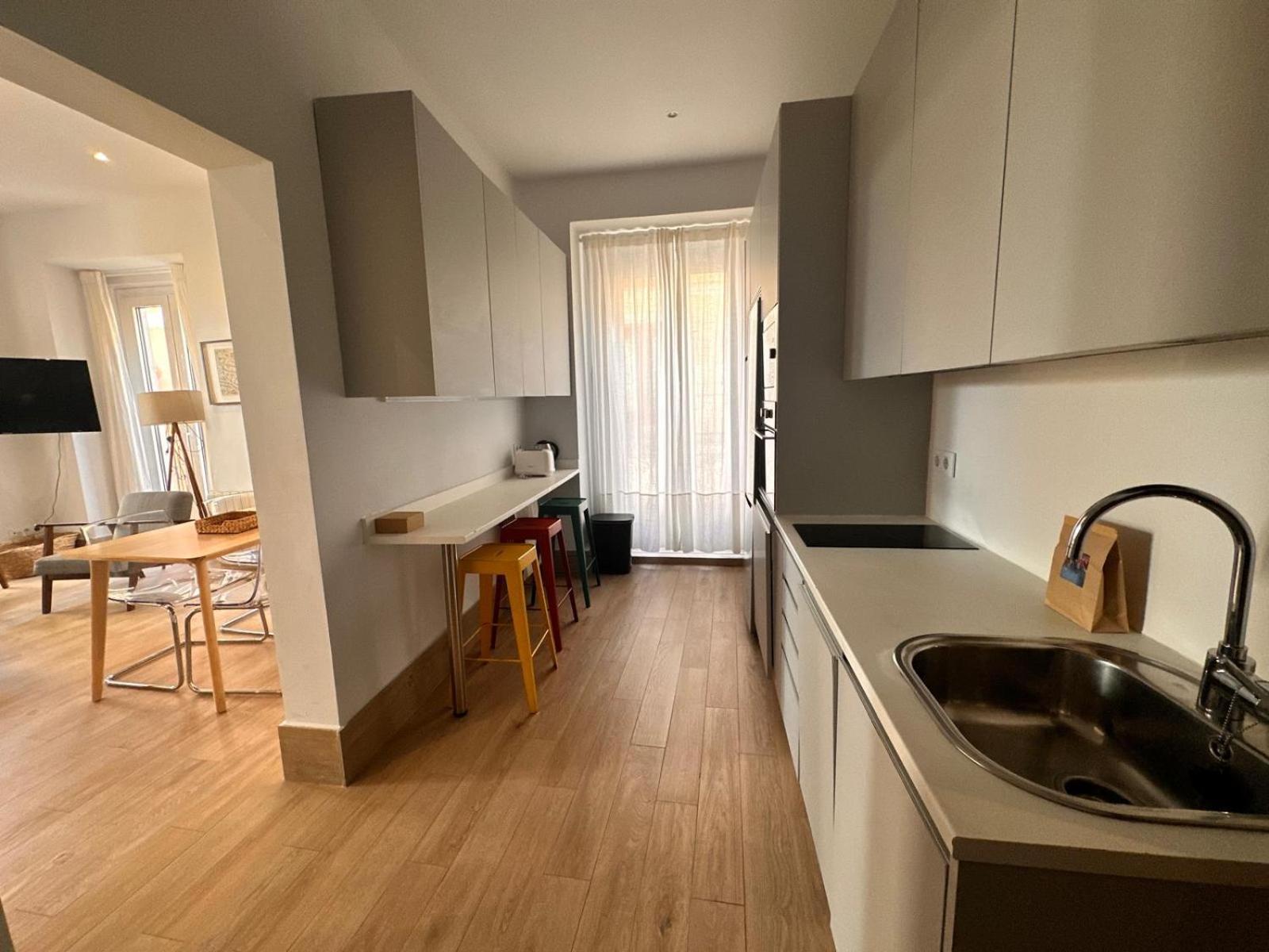 Apartamento Amazing 3bd 3bth With 9 Balconies By Madrid4you *