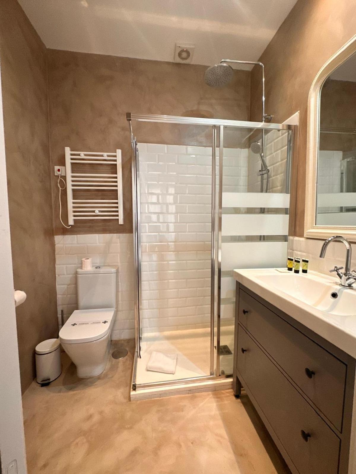Amazing 3bd 3bth With 9 Balconies By Madrid4you *