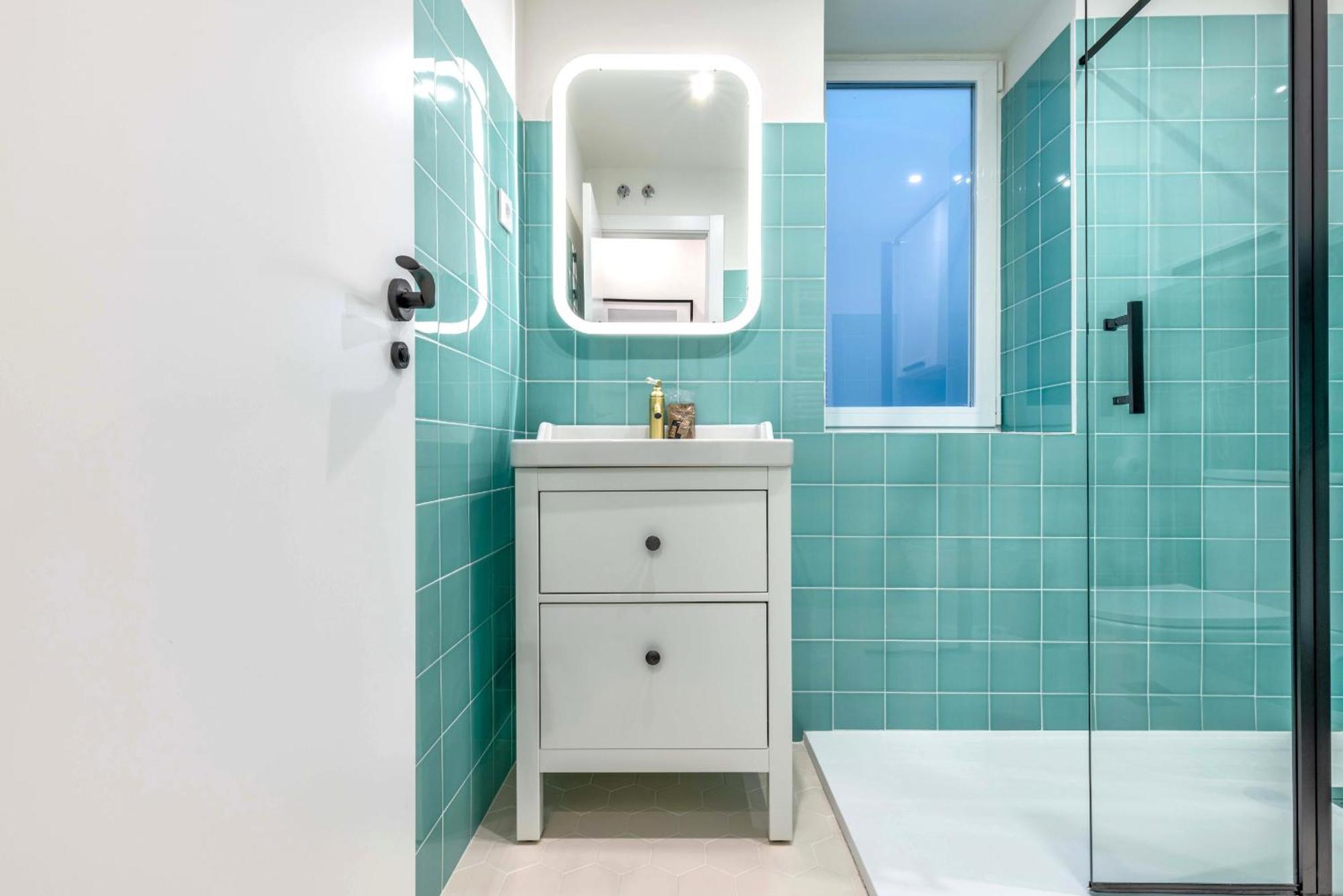 Apartamento Puerta De America En *