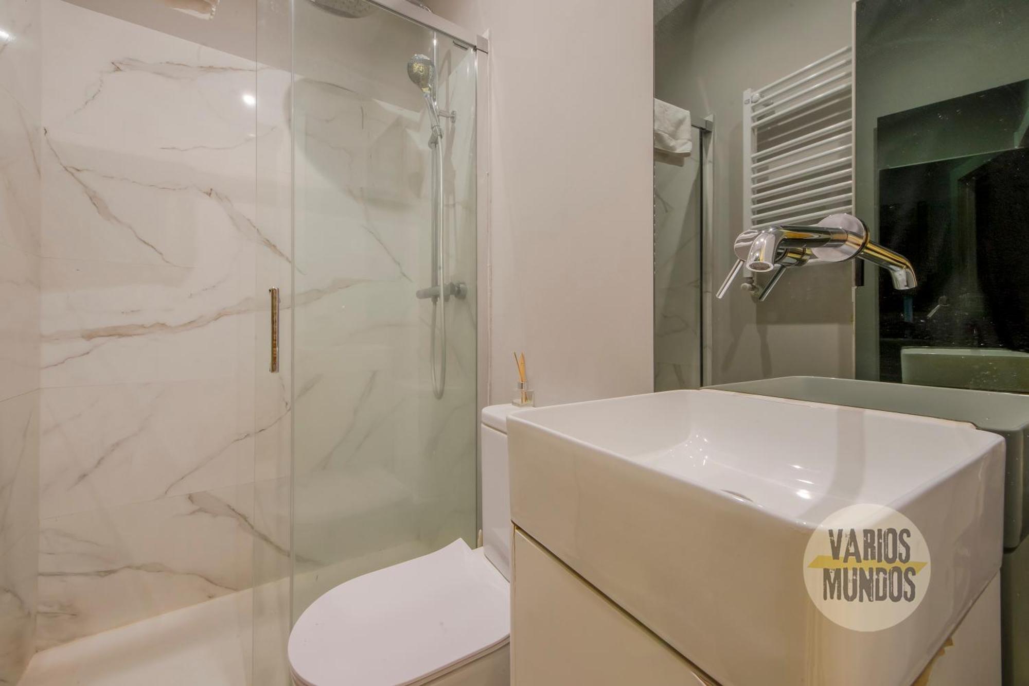 Apartamento Cool Duplex Bajo 7pax Cerca De Tirso De Molina E2 Madrid