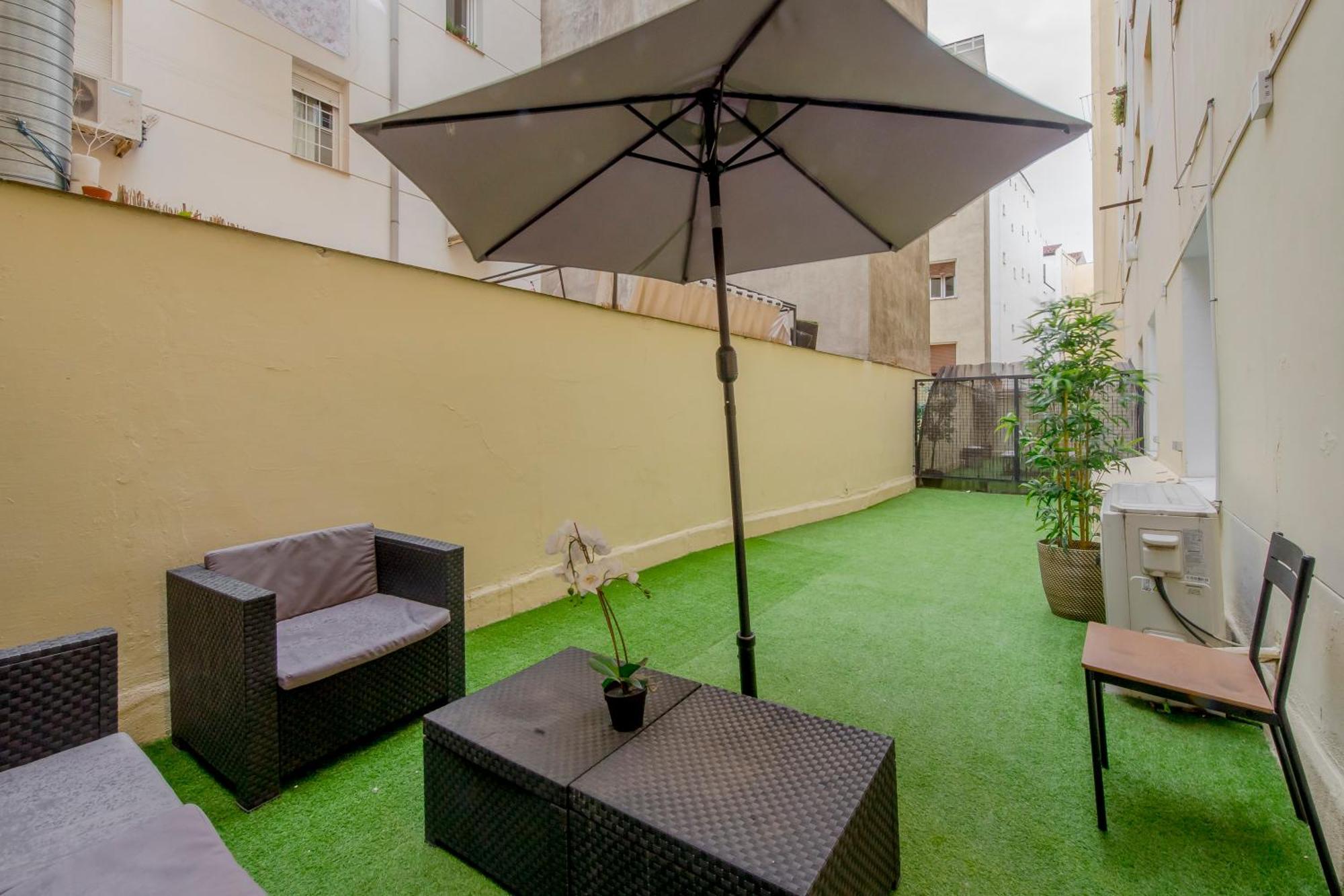 Acogedor 3 Y Terraza En El Centro De Apartamento