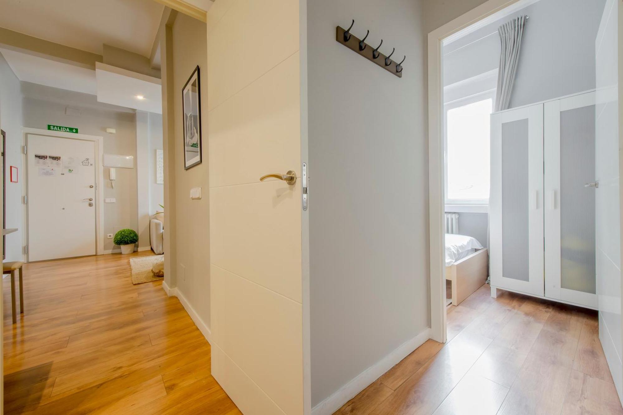 Apartamento Excelente Piso De 3 En La Latina-centro Madrid