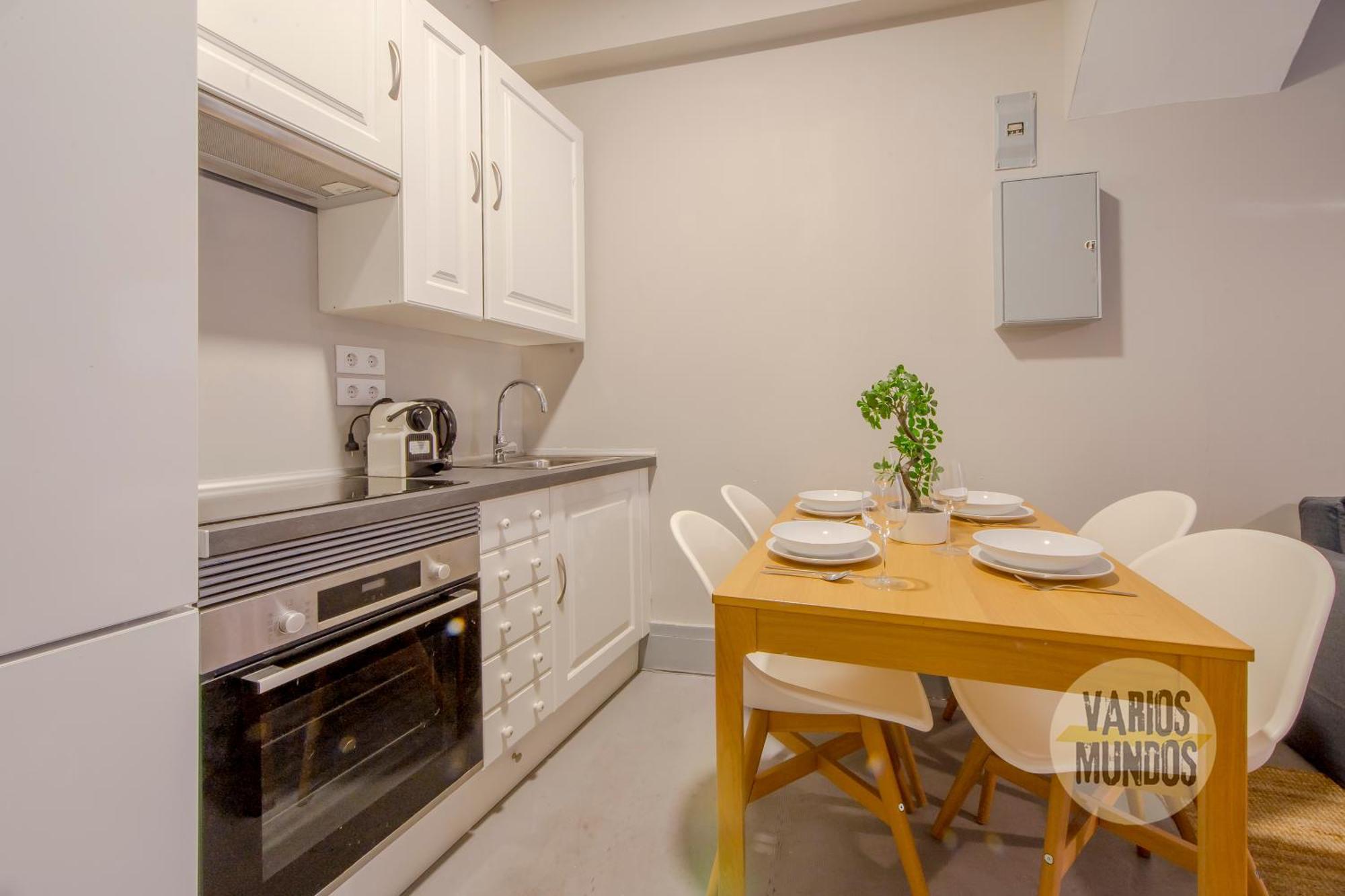 New Piso Centrico 7pax A 2 Min Andando De Gran Via E2 *