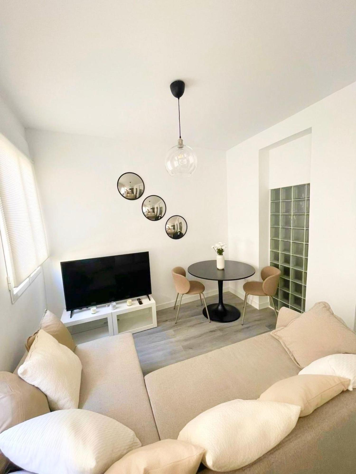 Apartamento Elegante Piso En Lavapies By Bebalmy *