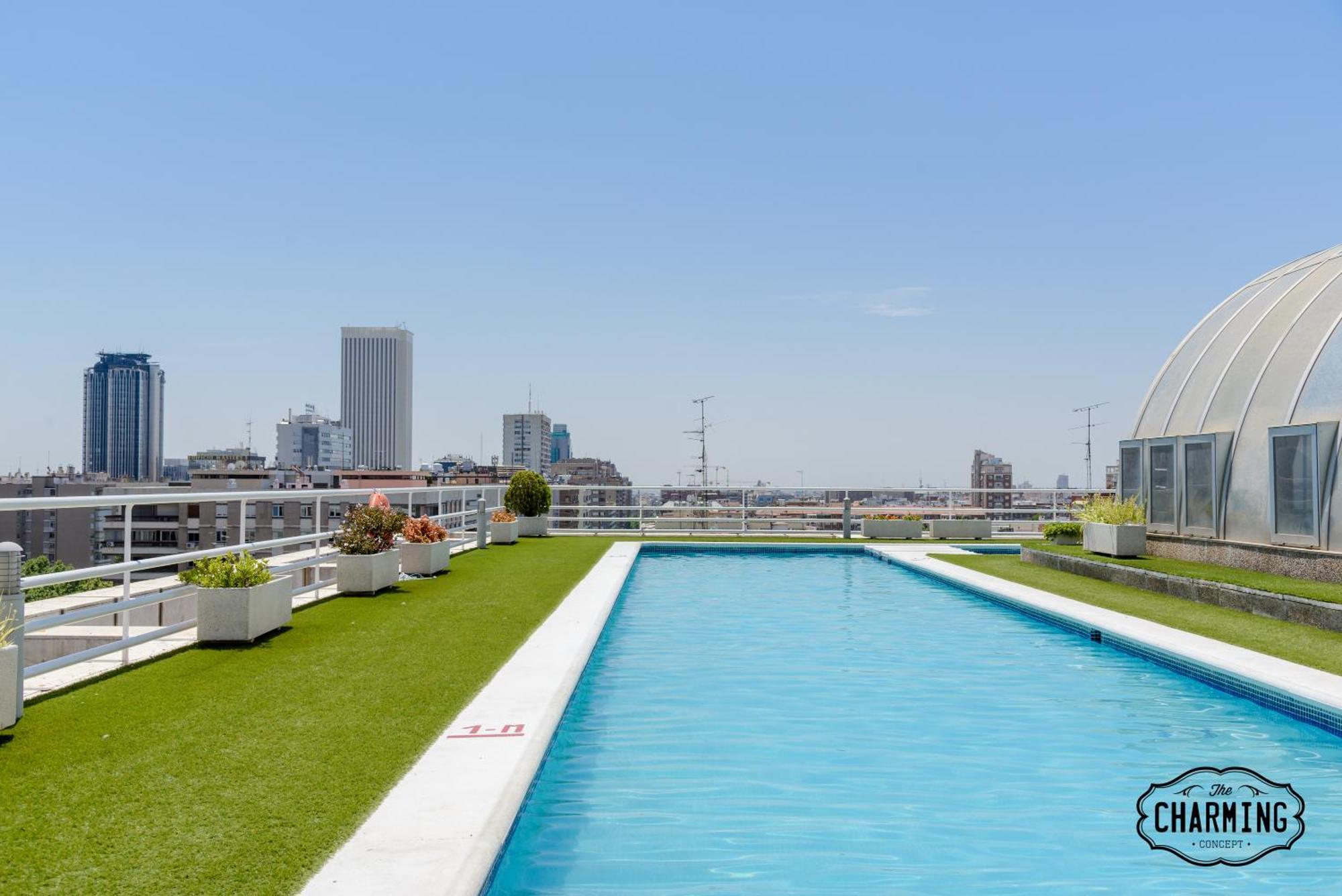 Charming Eurobuilding 2 Terrace Exclusive - Plaza De Parking Apartamento