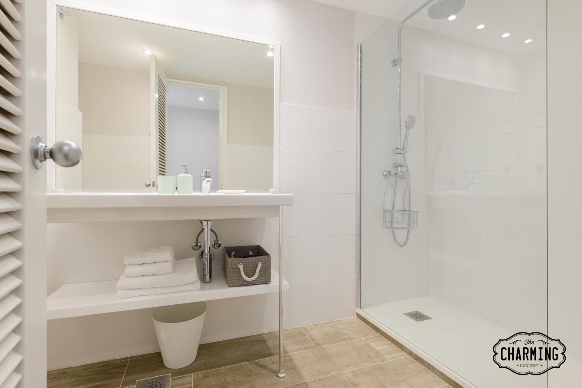 Apartamento Charming Eurobuilding 2 Terrace Exclusive - Plaza De Parking