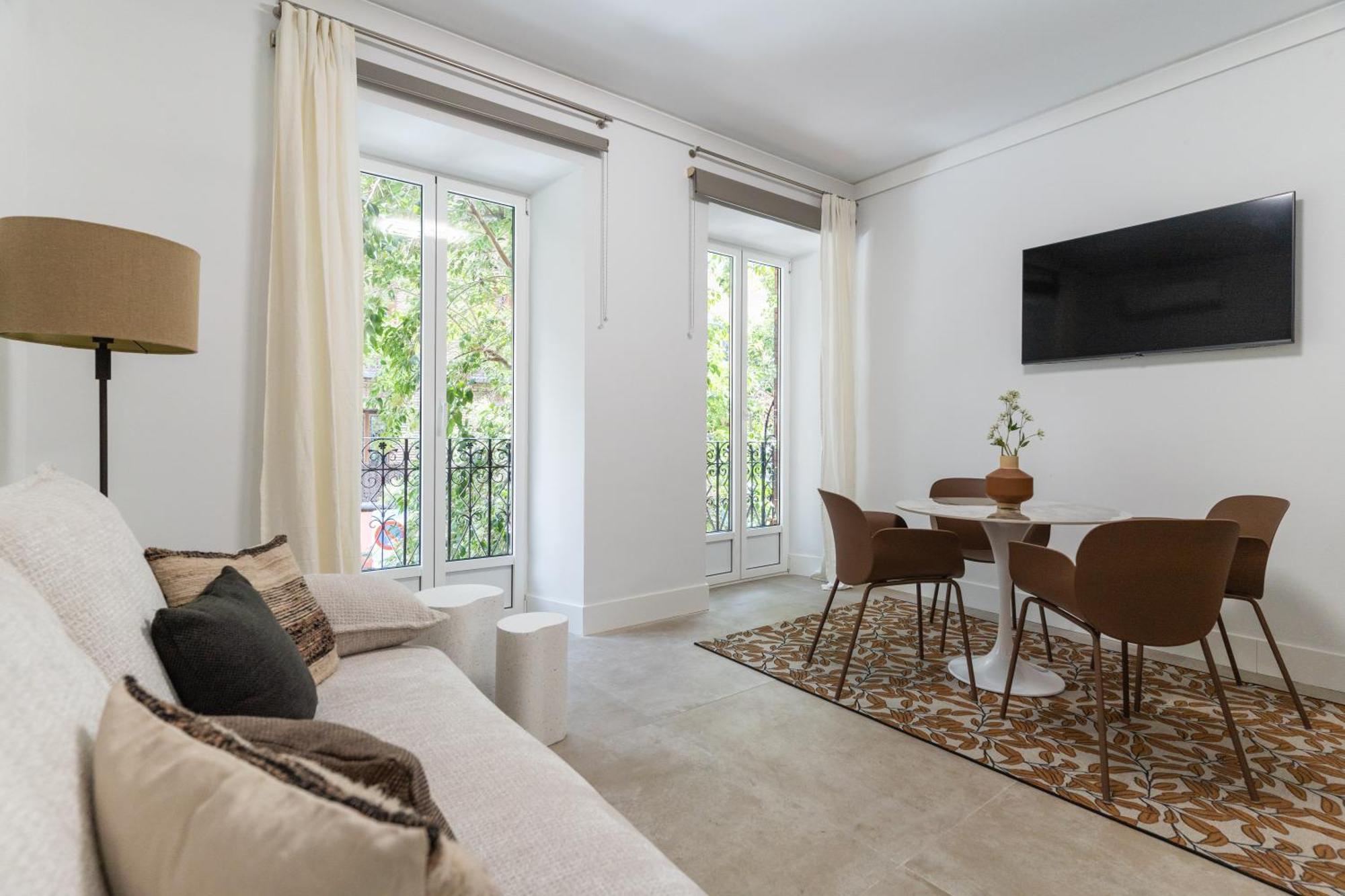 Apartment Modern And Bright-1bedroom 2bathrooms-la Latina *