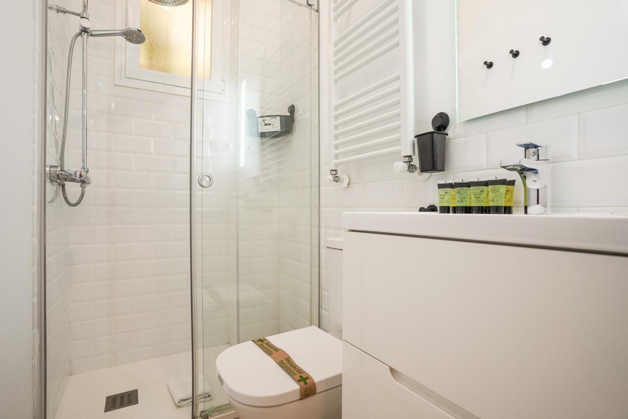 Apartamento Modern Cozy -2bedrooms 1bathroom-delicias Madrid