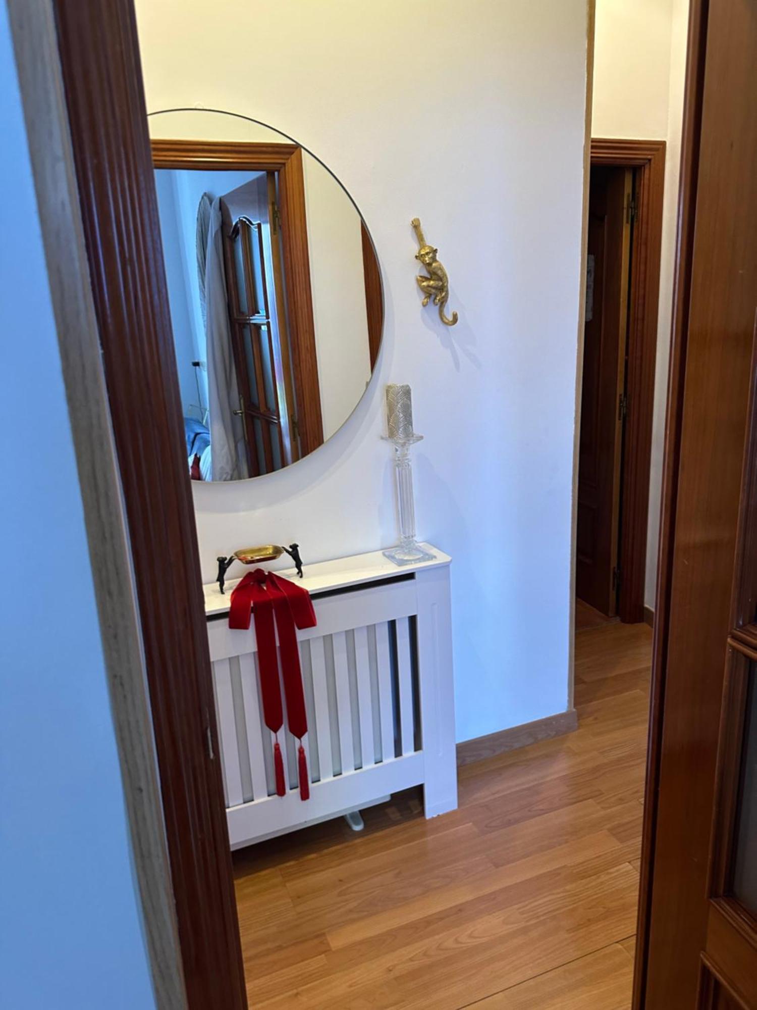Privada Con Balcones, Centro Madrid, Malasana Habitación en casa particular *