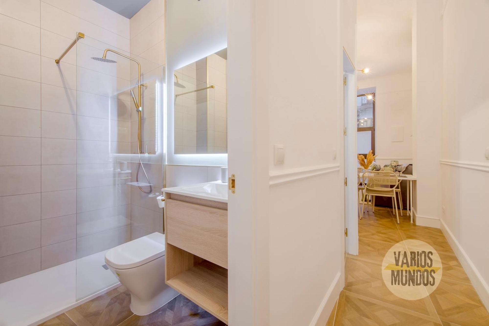 Apartamento Maravilloso 10pax En La Latina-rastro Madrid
