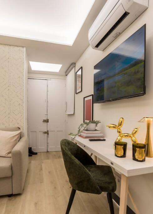 Plaza Cibeles Gran Viacolon Apartamento Madrid